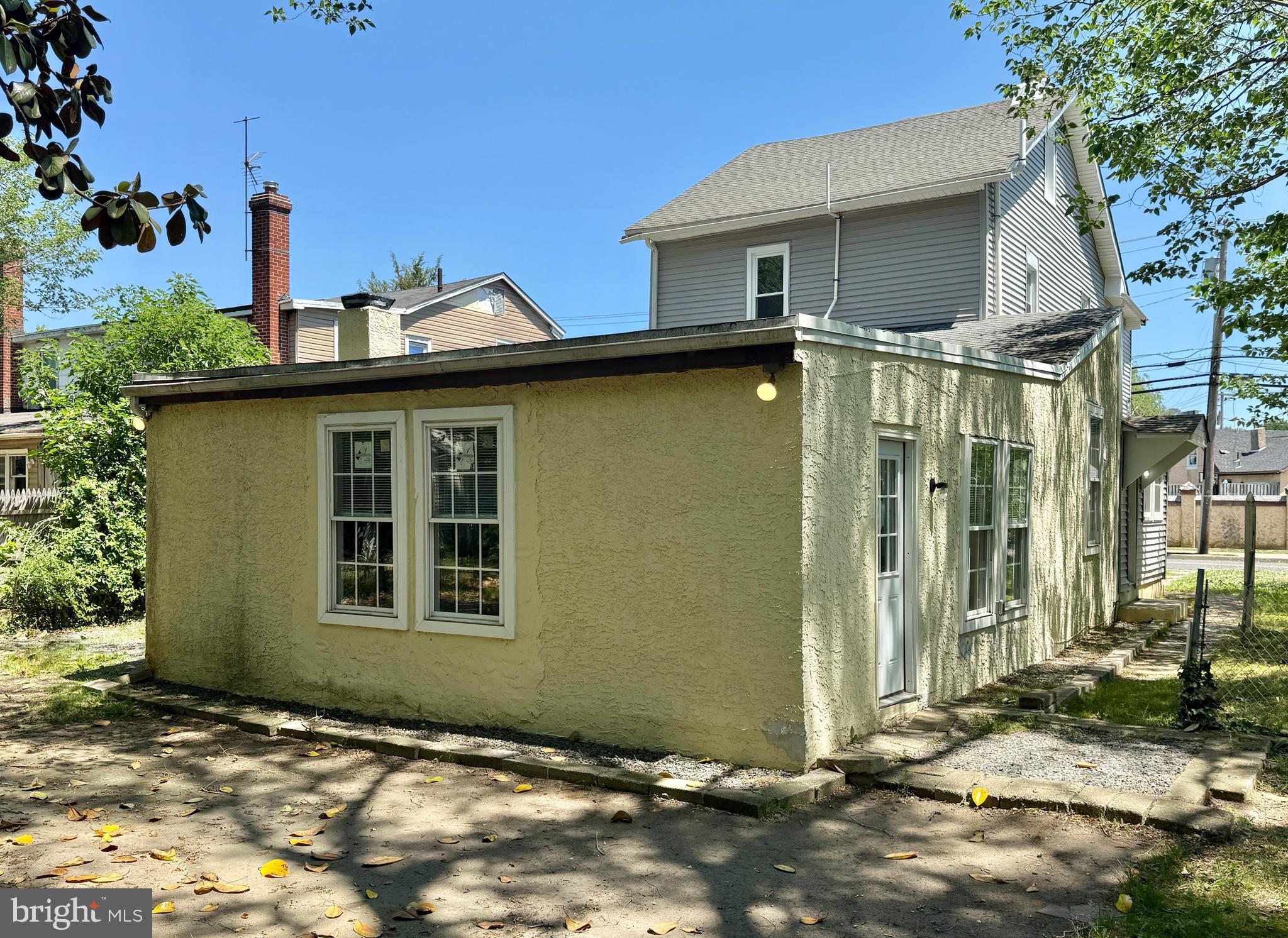 343 Blue Bell Rd, Williamstown, NJ 08094 photo