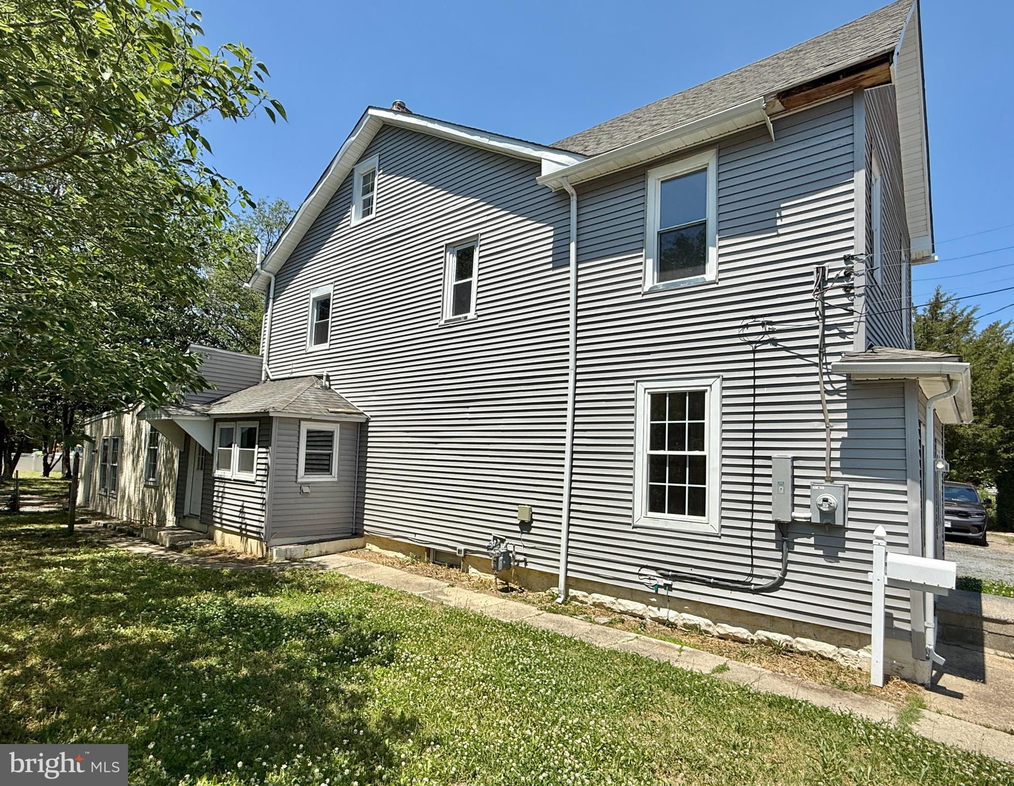 343 Blue Bell Rd, Williamstown, NJ 08094 photo