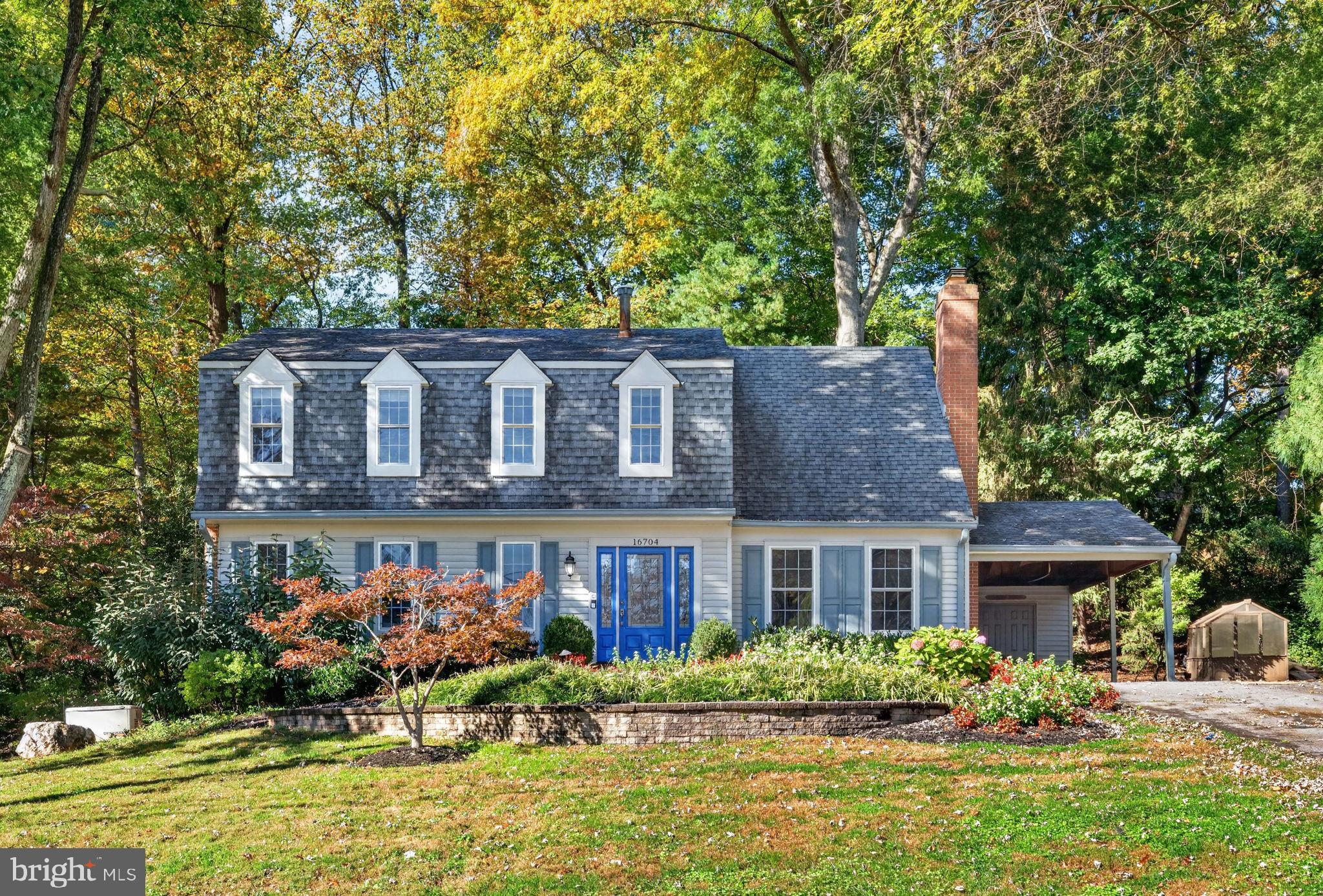 16704 Baederwood Ln, Rockville, MD 20855