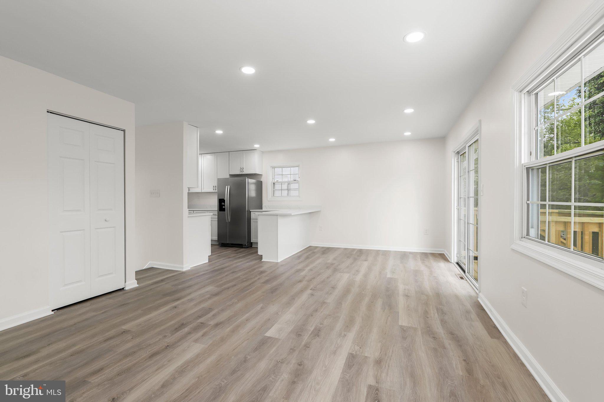 313 Academy Ave, Reisterstown, MD 21136 photo