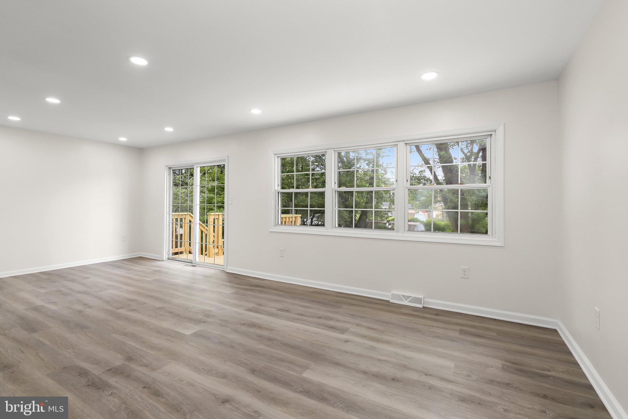 313 Academy Ave, Reisterstown, MD 21136 photo