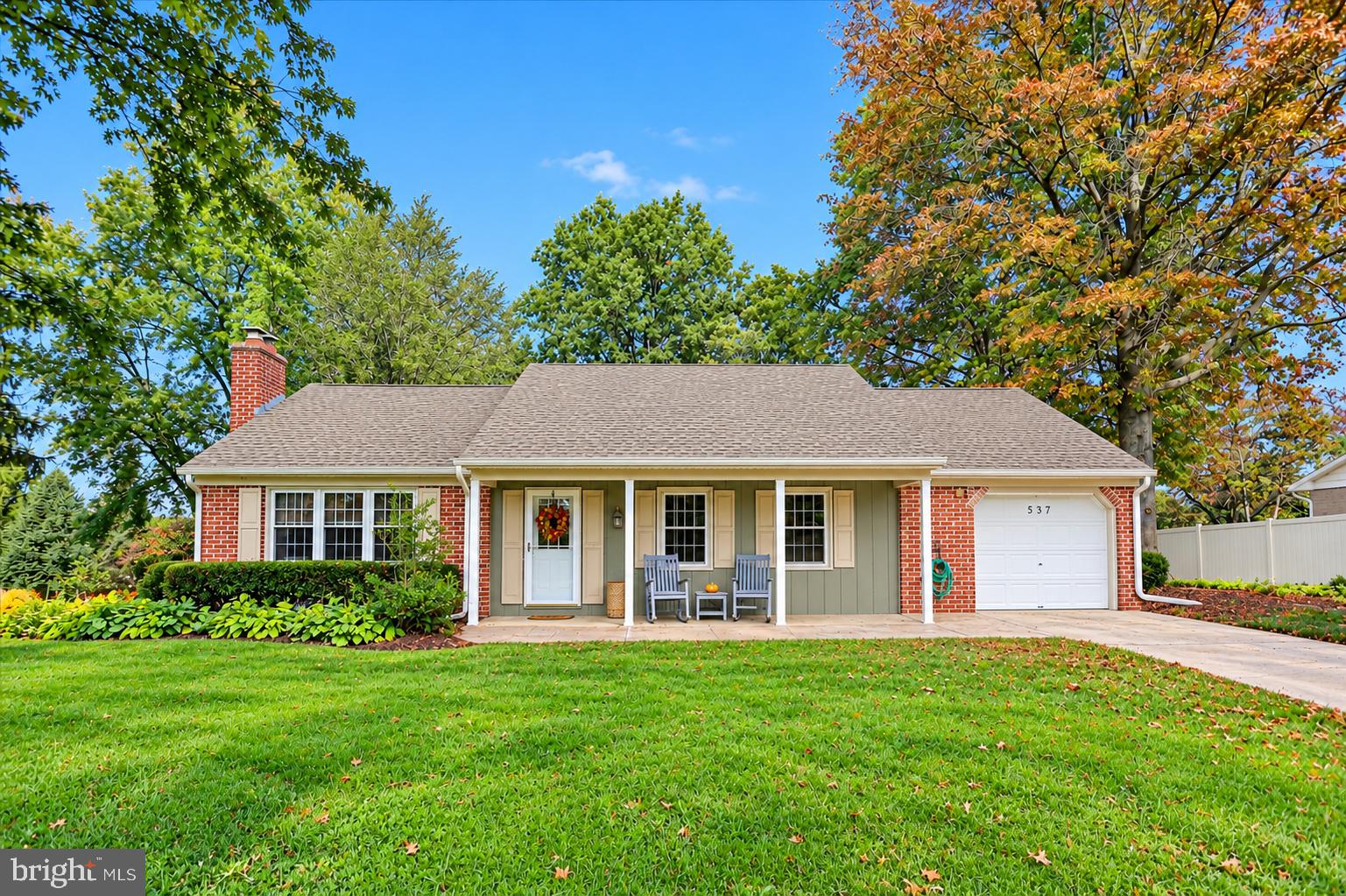537 Heatherfield Way, Red Lion, PA 17356