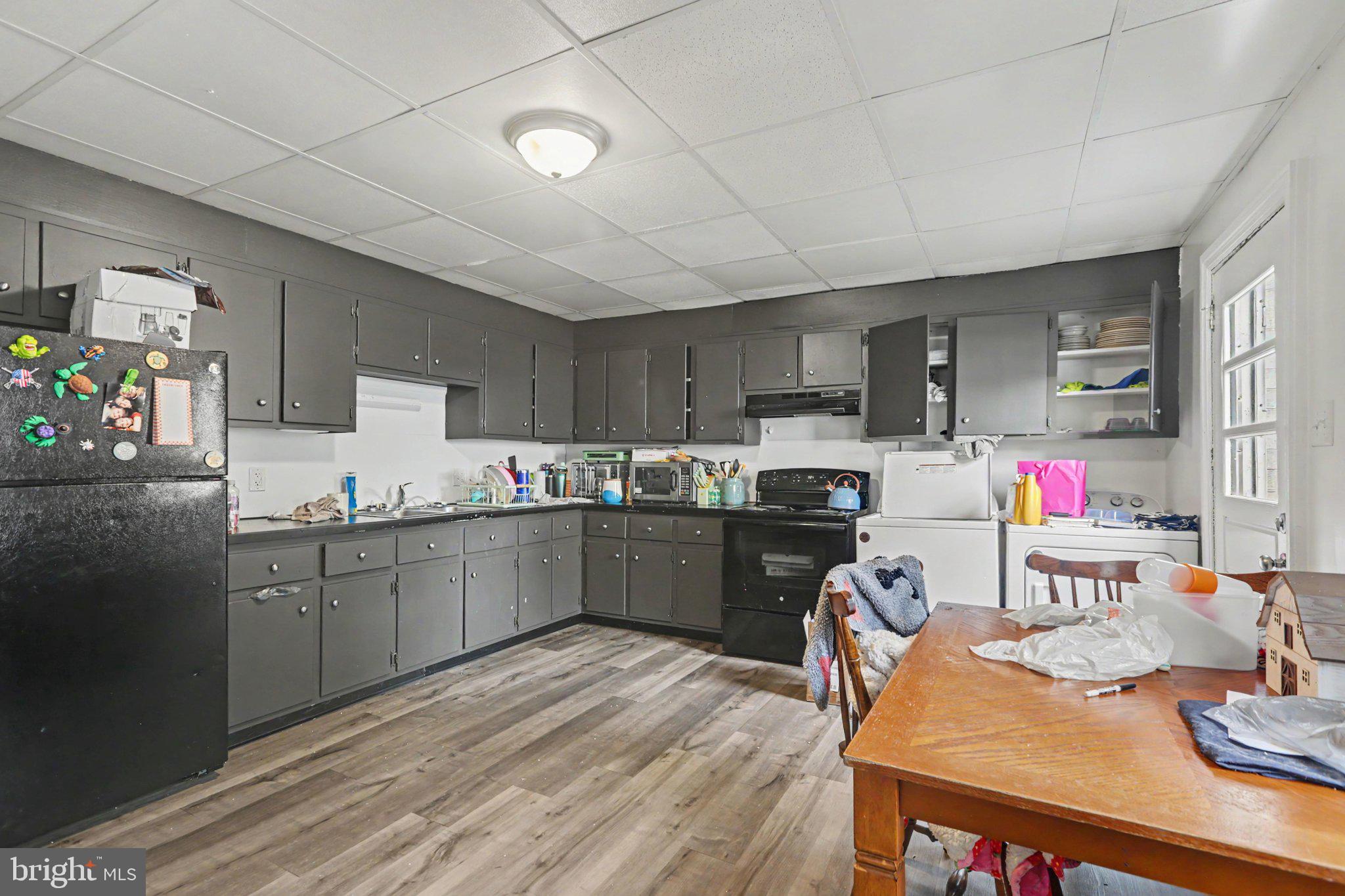 110 N York St, Etters, PA 17319 photo