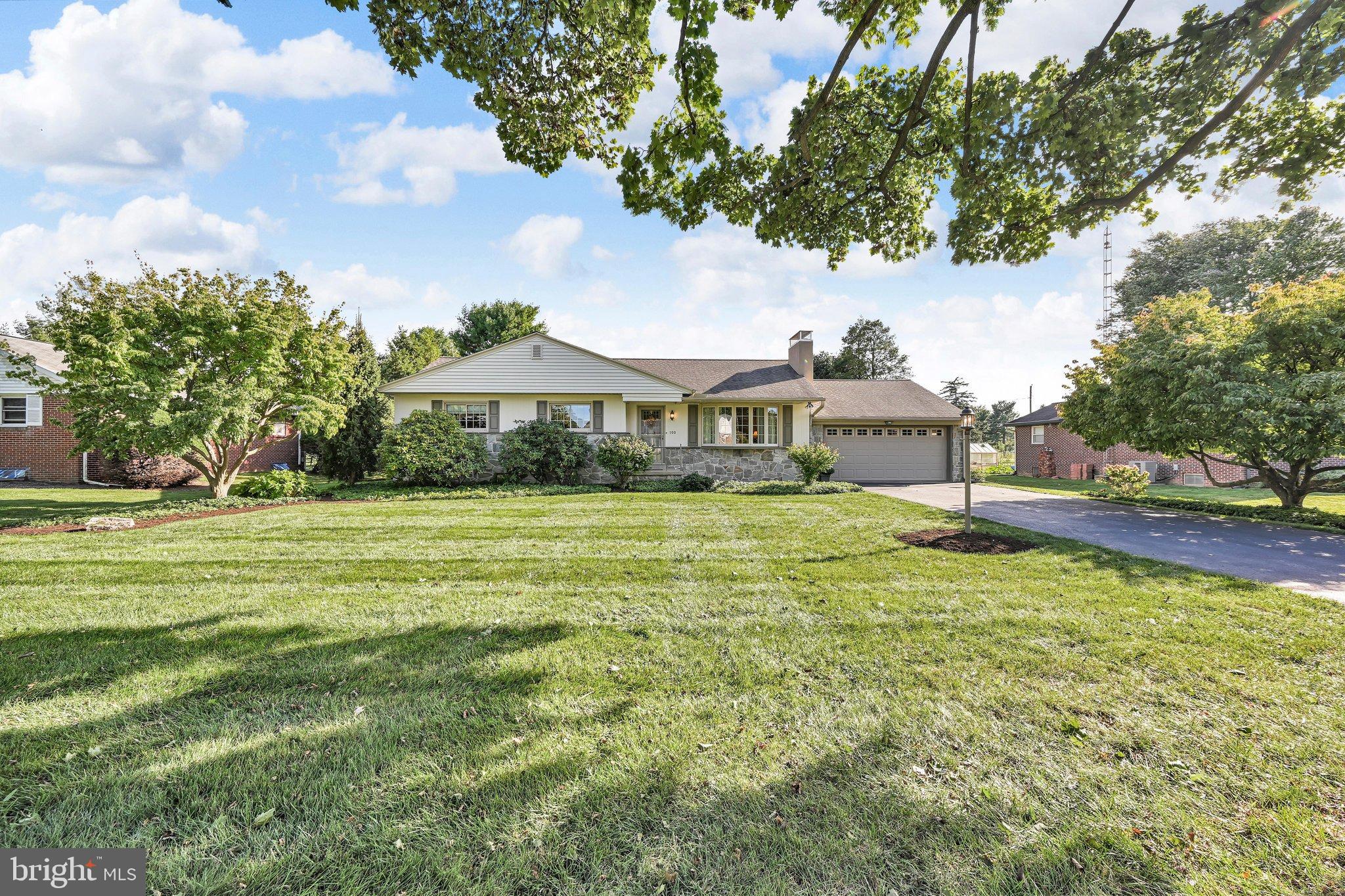 100 Corry Ave, Lancaster, PA 17601 photo