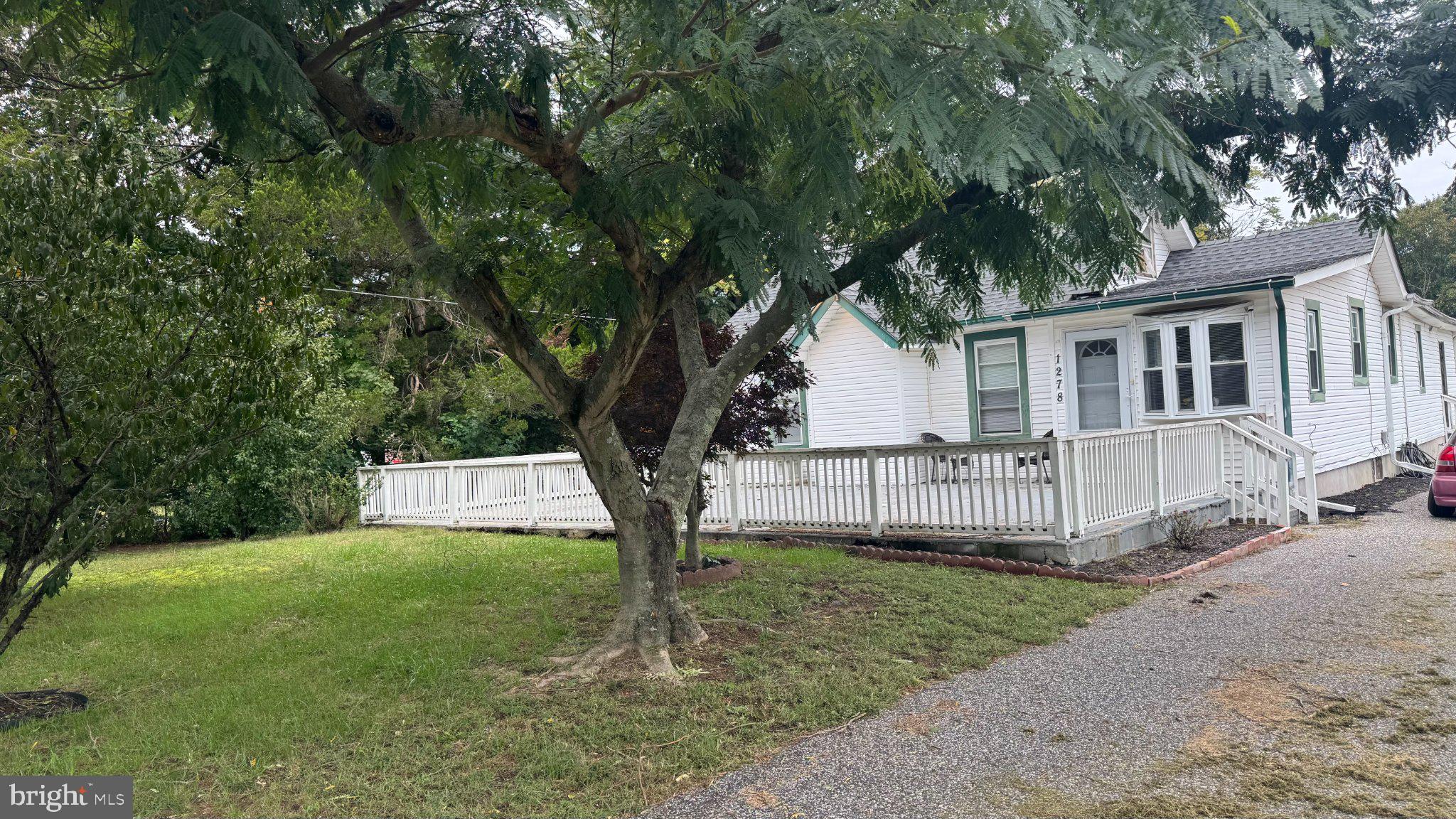 1278 Oak Rd, Vineland, NJ 08360