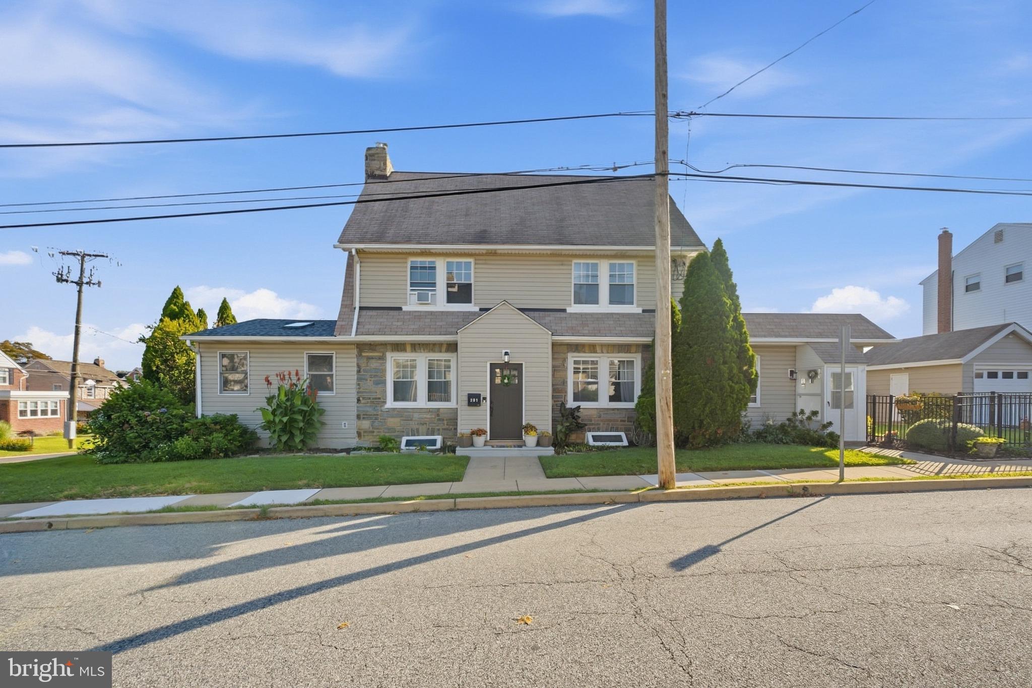 301 N Manoa Rd, Havertown, PA 19083 photo