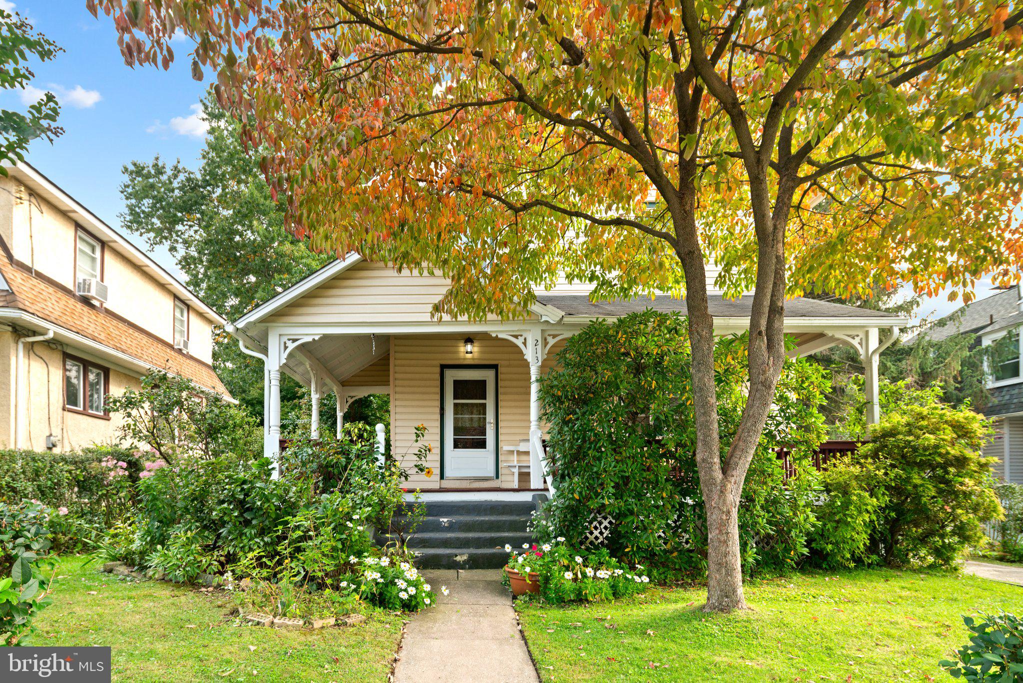 213 Linwood Ave, Ardmore, PA 19003