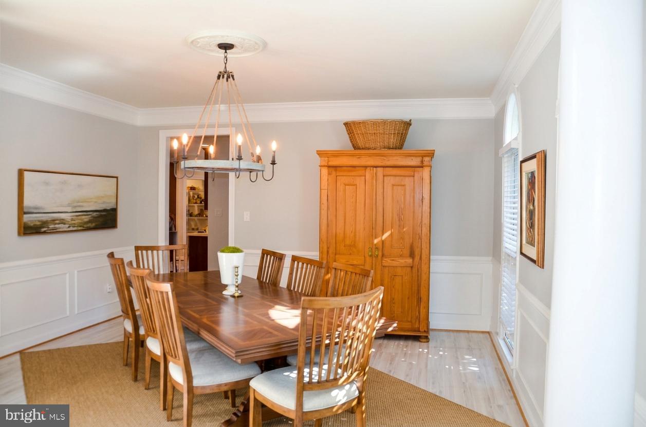 13813 Golden Fields Ct, Darnestown, MD 20878 photo