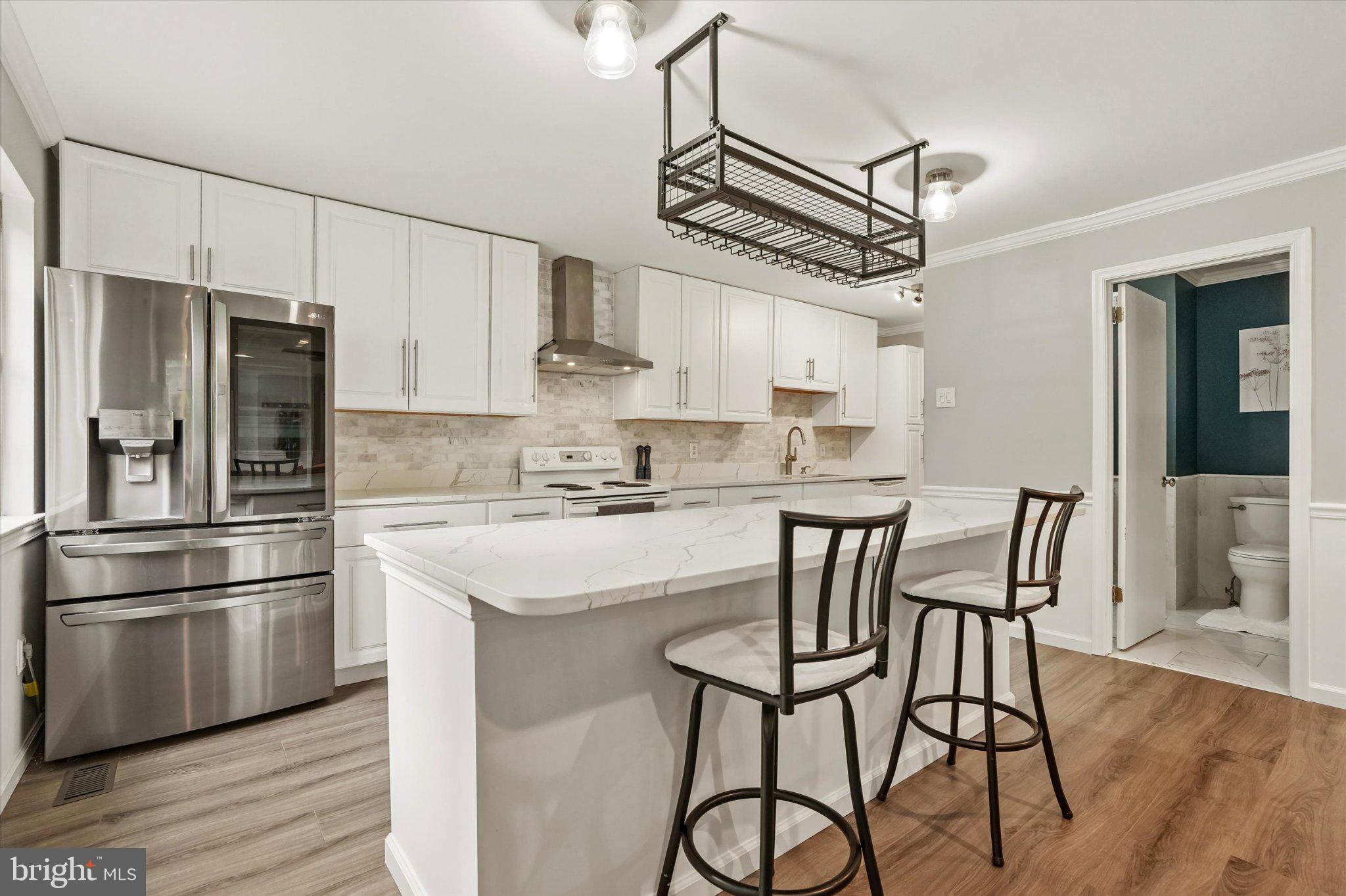 455 Brown Briar Cir, Horsham, PA 19044 photo
