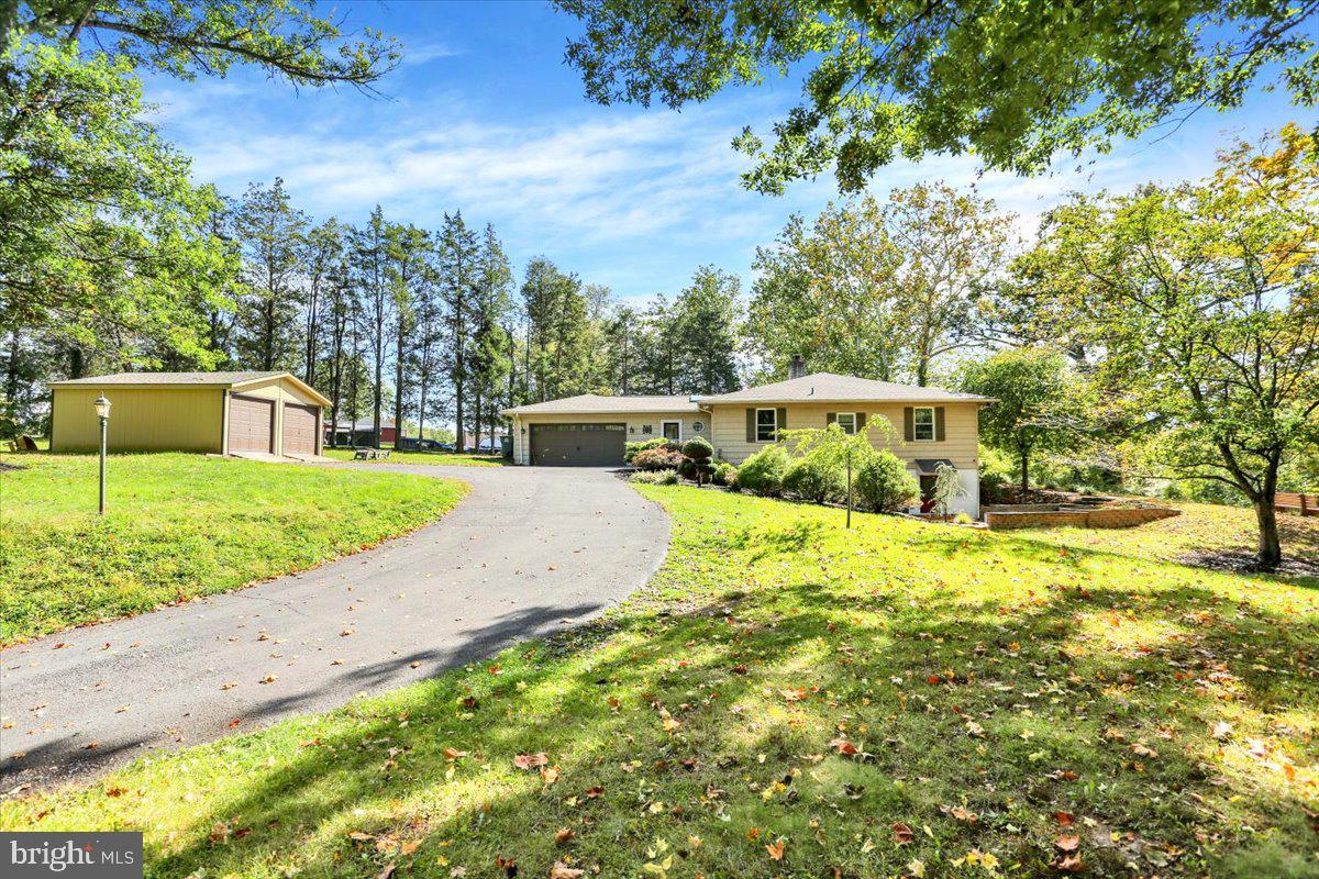 240 Monocacy Creek Rd, Douglassville, PA 19508 photo