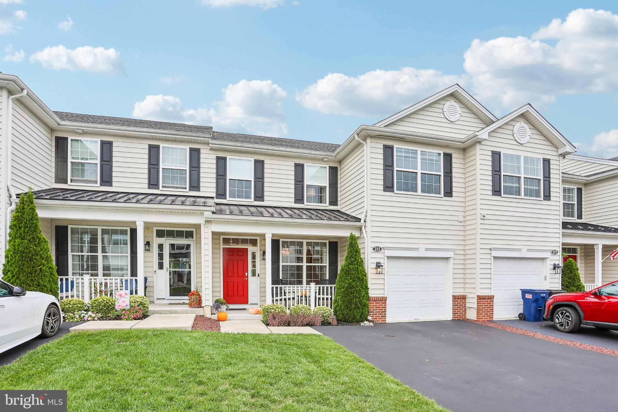 215 Parish Road, Fallsington, PA 19054