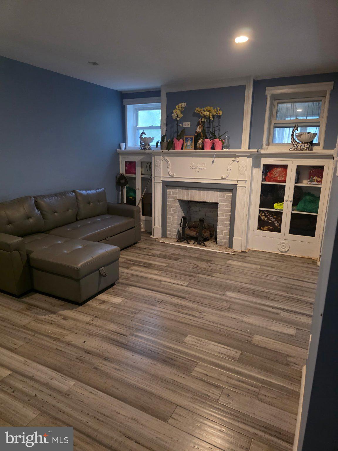 28 Cedar Ln, Clementon, NJ 08021 photo