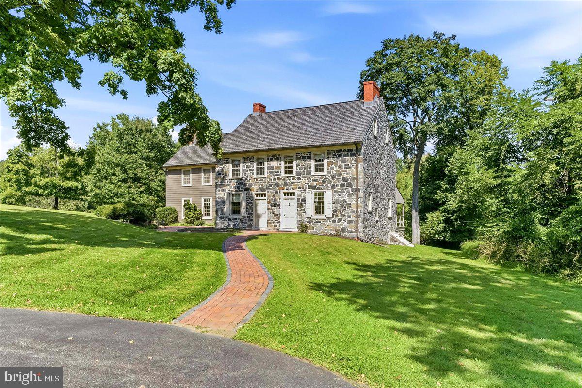 1001 Hickory Hill Rd, Chadds Ford, PA 19317 photo