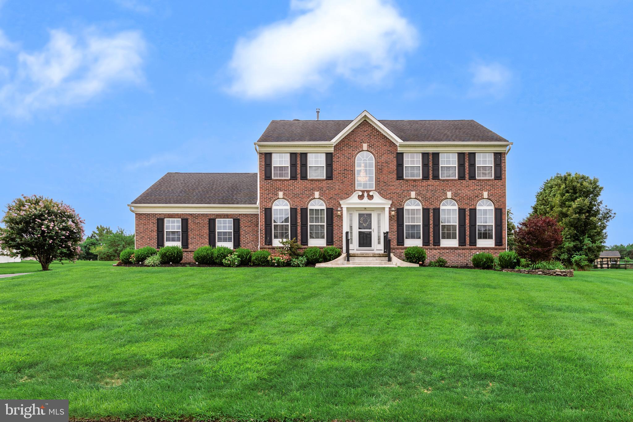 14 Livingston Ln, Lumberton, NJ 08048