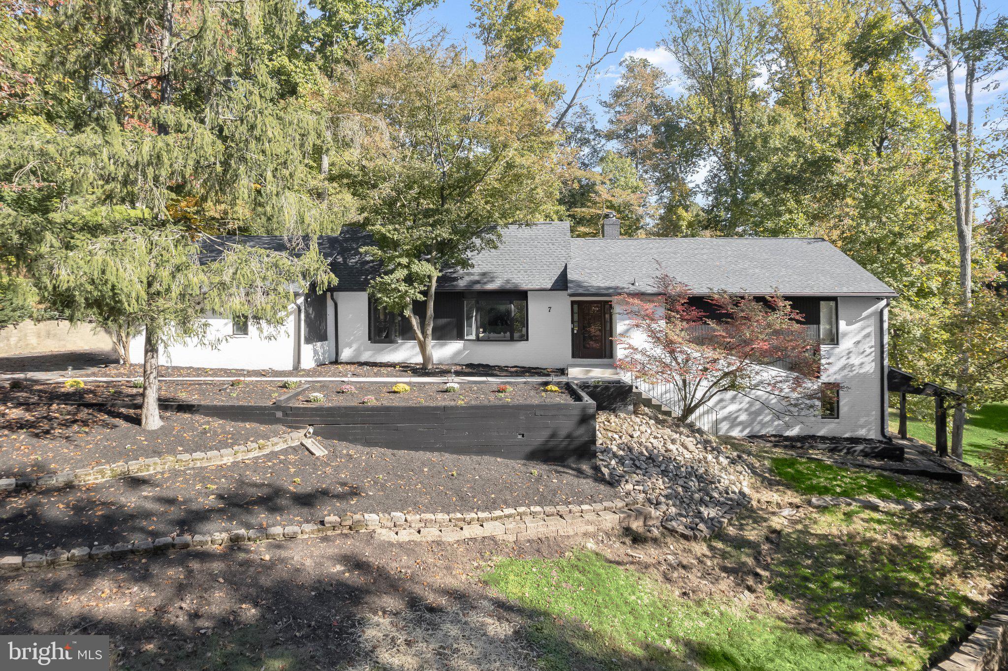 7 Bridlewood Ct, Owings Mills, MD 21117