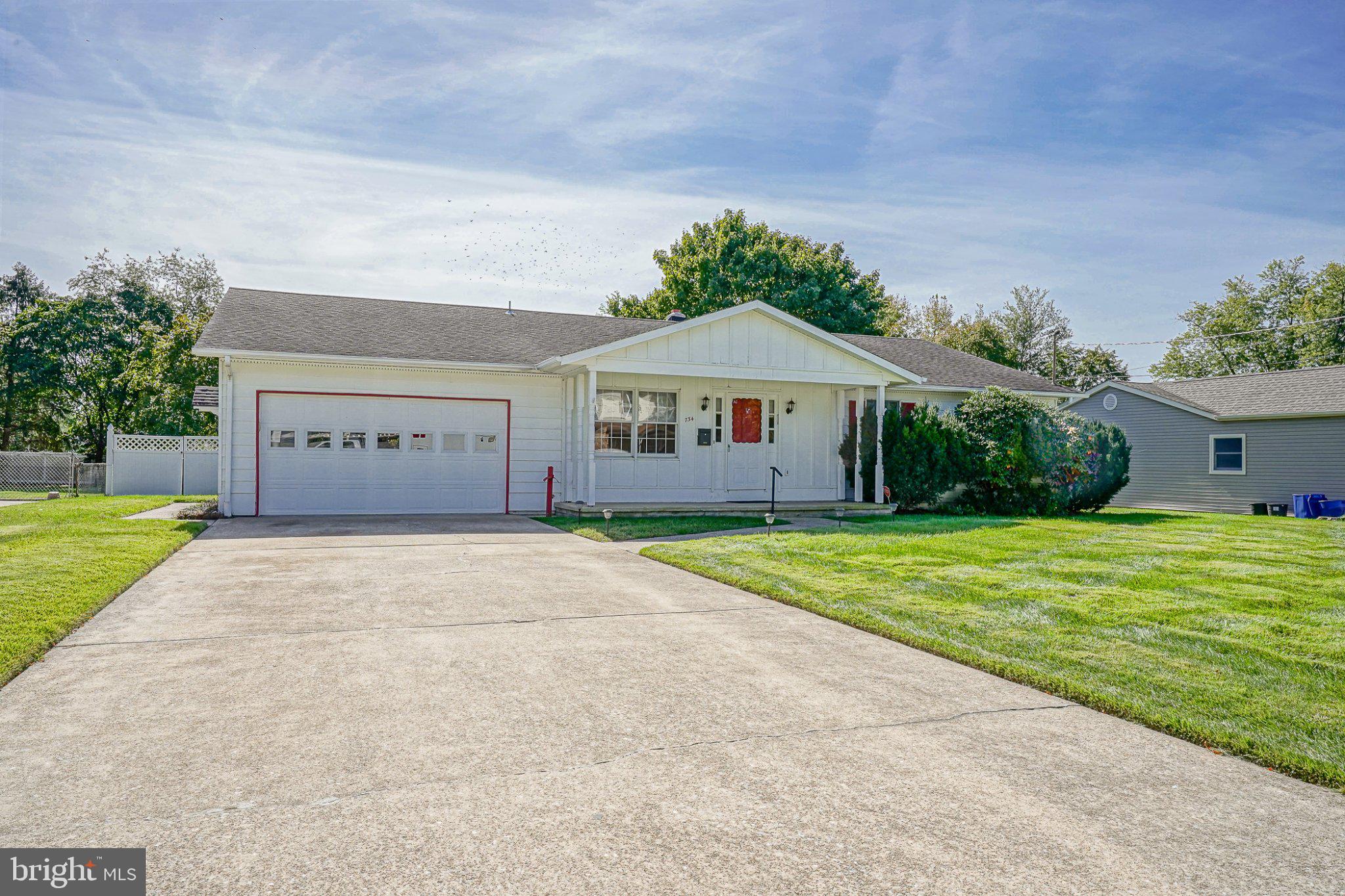 734 Allen Ave, Gibbstown, NJ 08027 photo