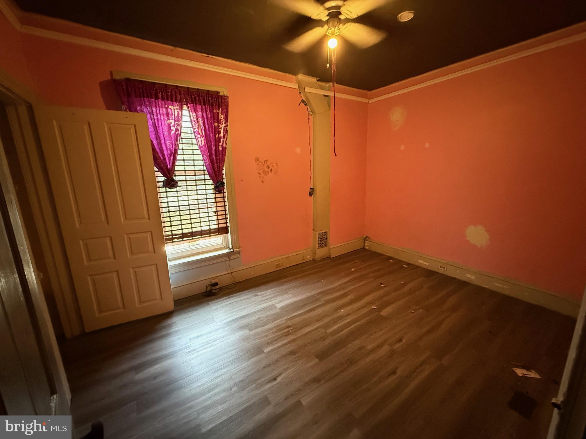 151 S Franklin St, Pottstown, PA 19464 photo