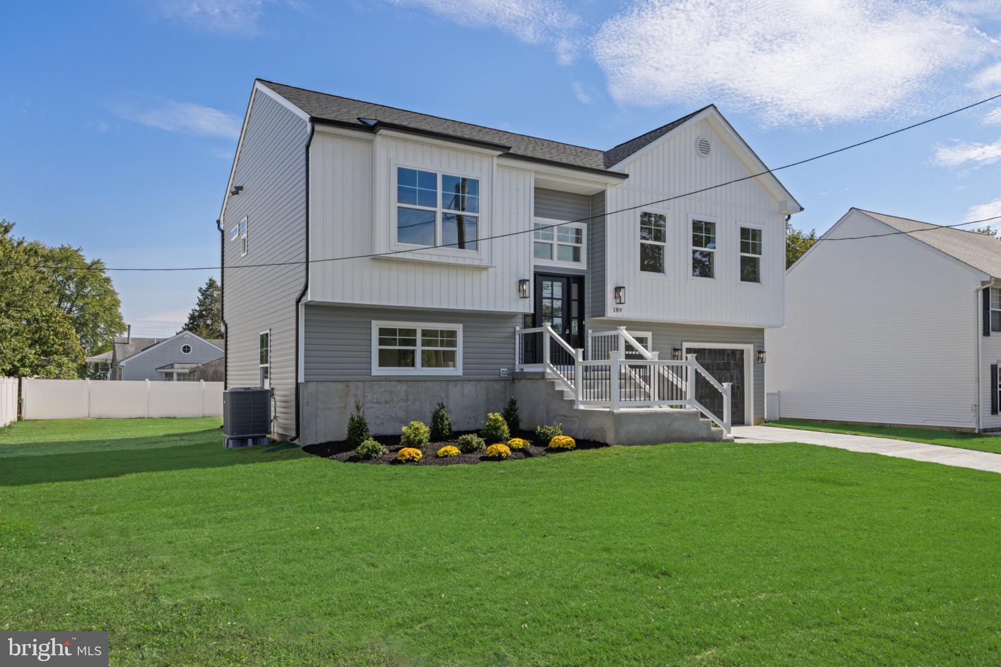 189 Monmouth Ave, West Deptford, NJ 08086 photo