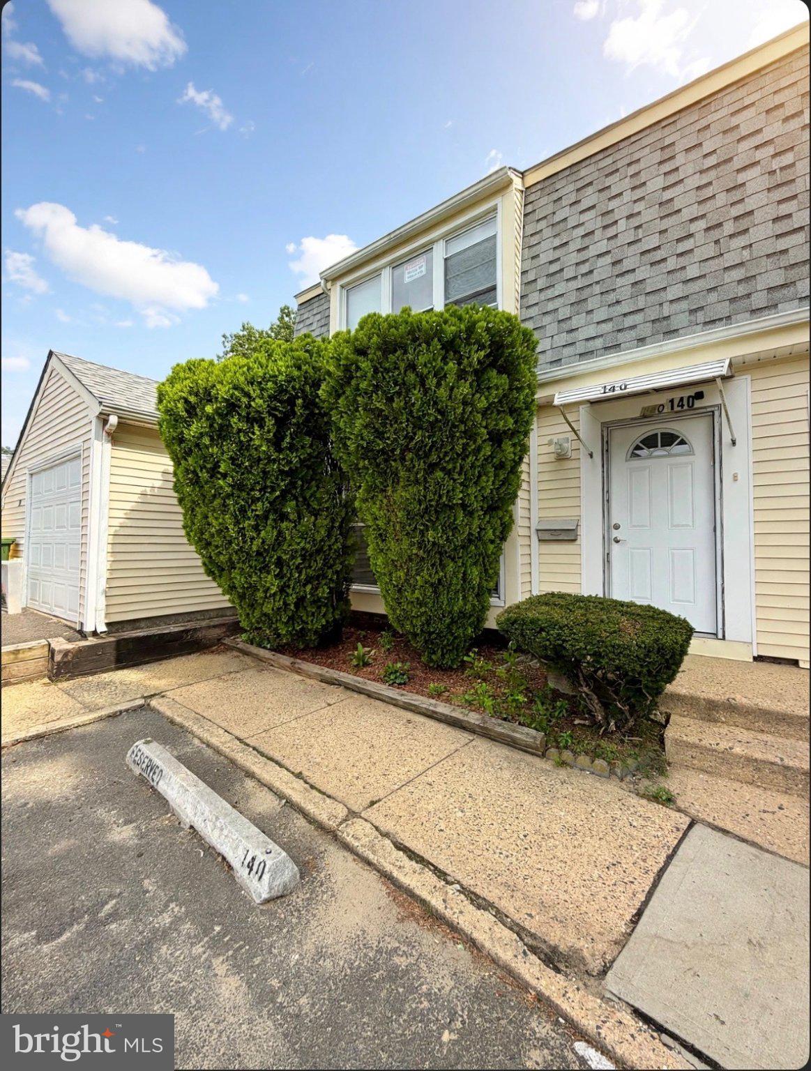 140 Downing St, Lakewood, NJ 08701