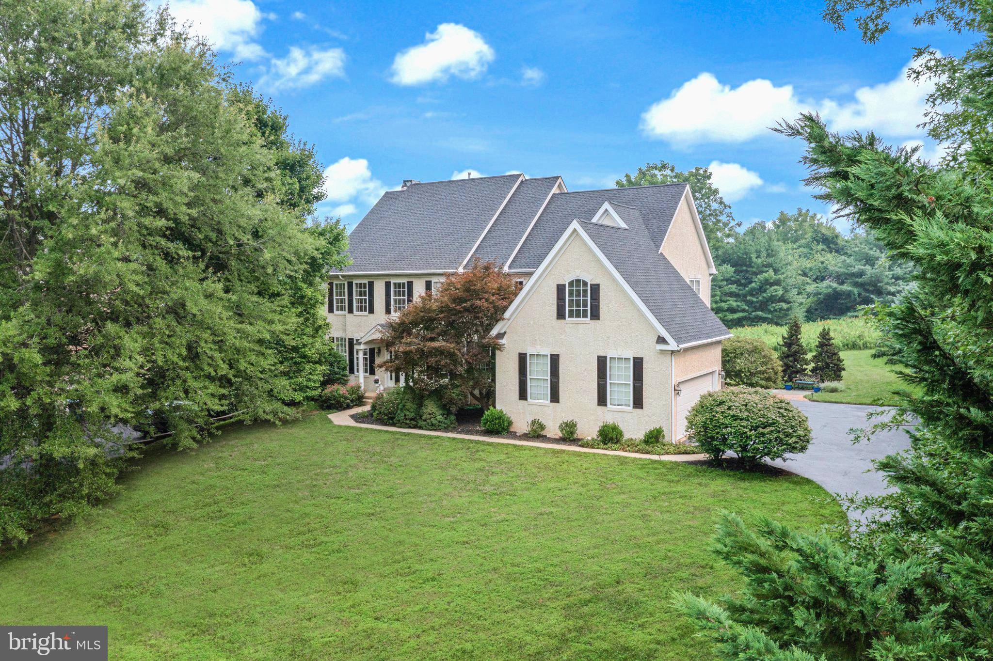 154 Forest Dr, Kennett Square, PA 19348