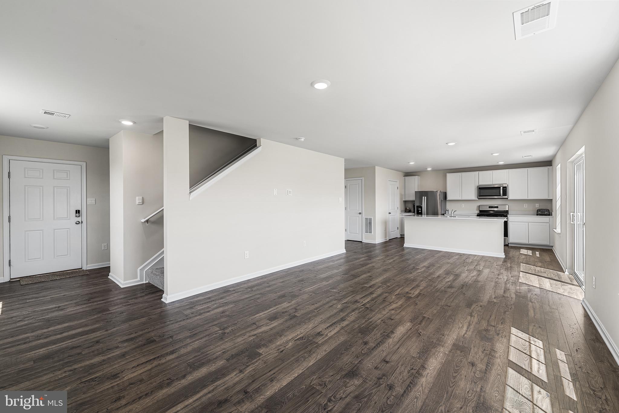 32 Eneface Crest, Hanover, PA 17331 photo