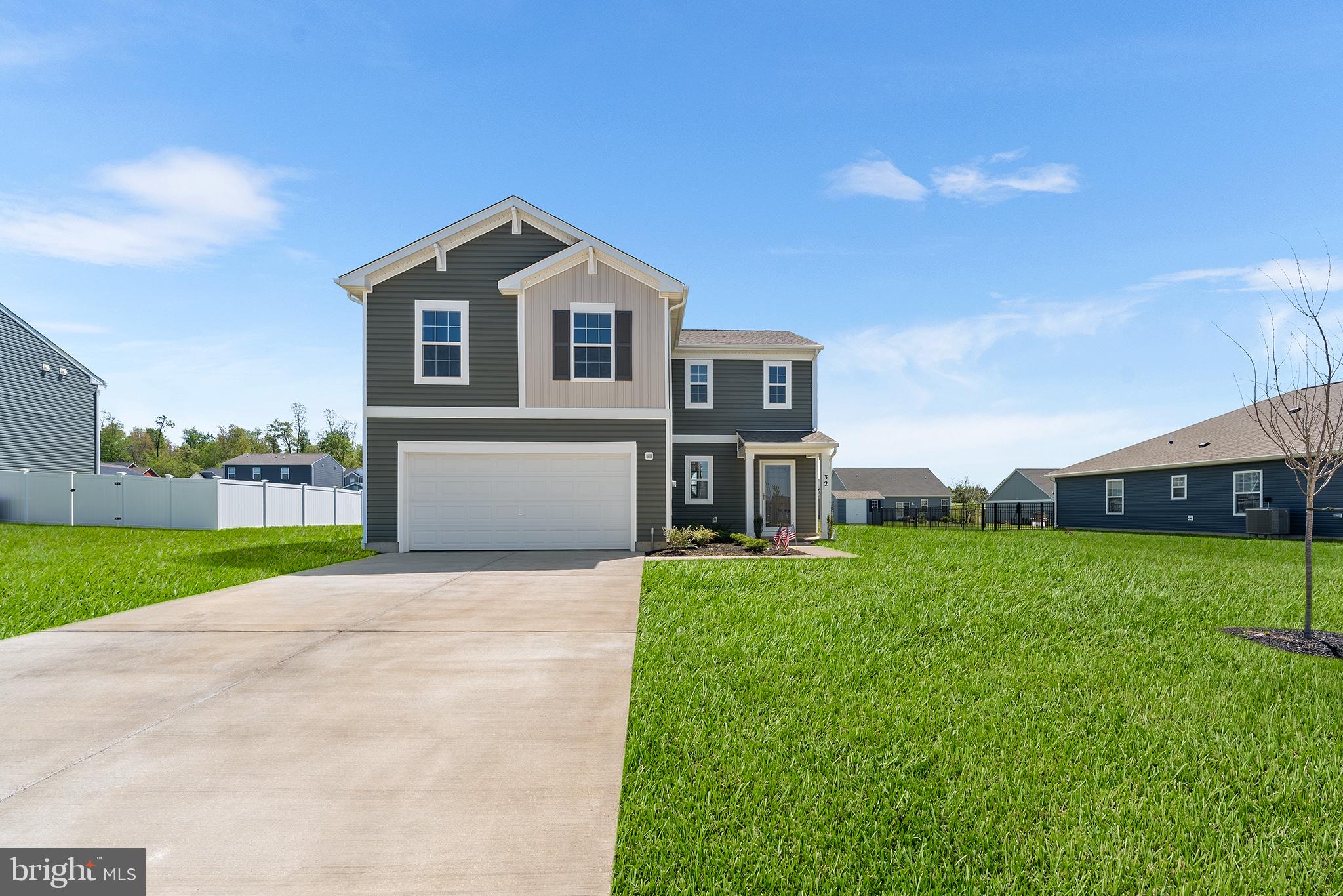 32 Eneface Crest, Hanover, PA 17331 photo