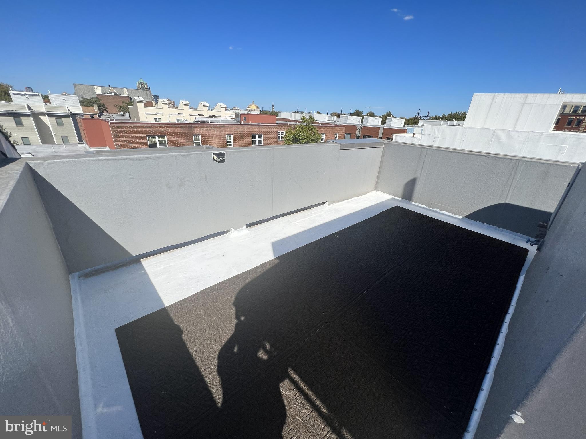 1008 Green St, Philadelphia, PA 19123 photo