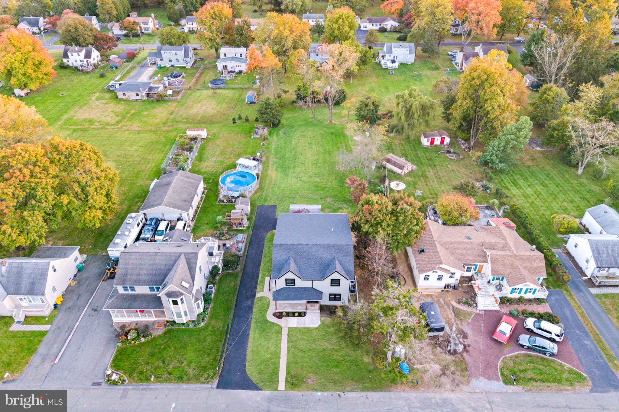 22 Orchard Ave, Pennington, NJ 08534 photo