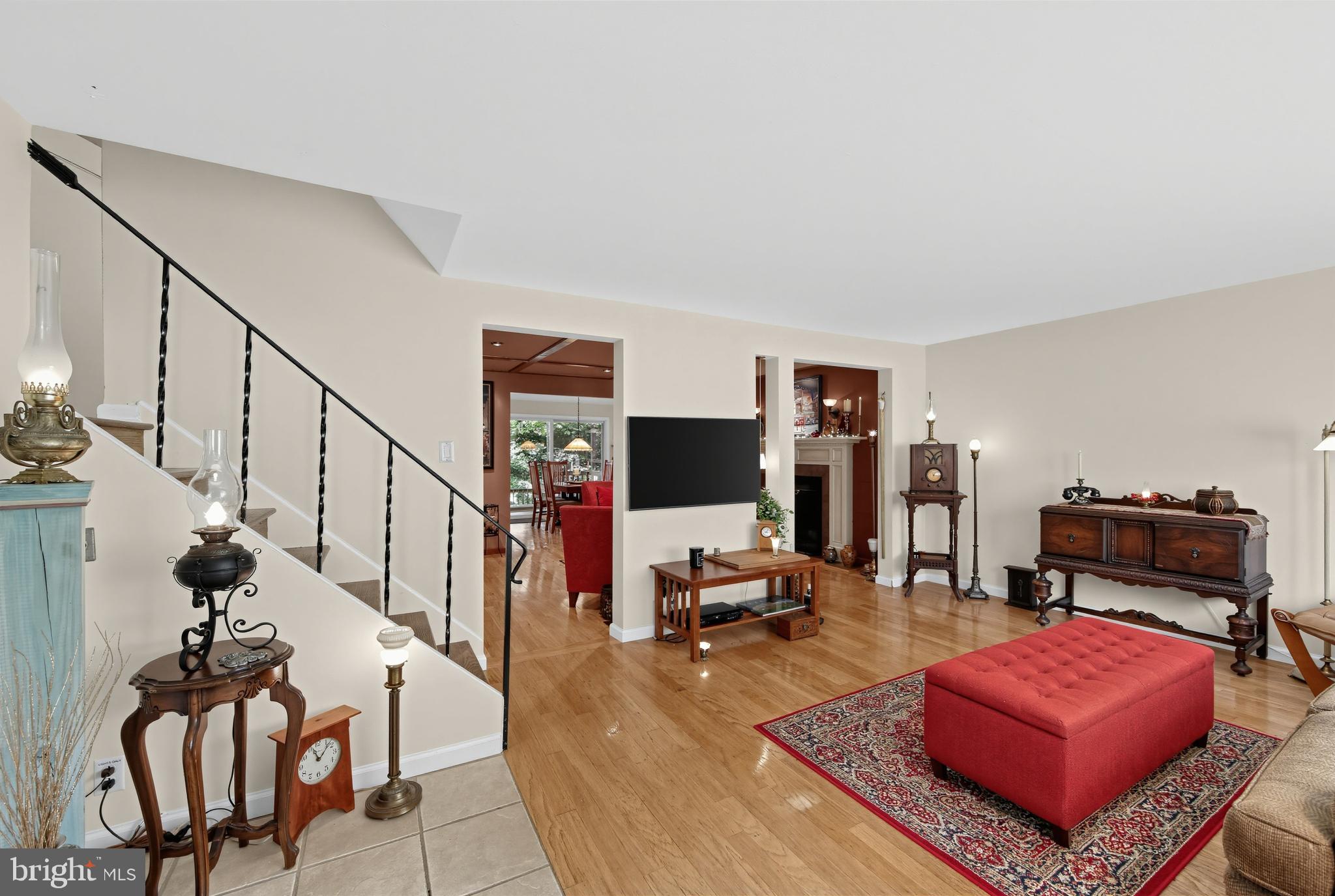 28 Sunset Dr, Paoli, PA 19301 photo