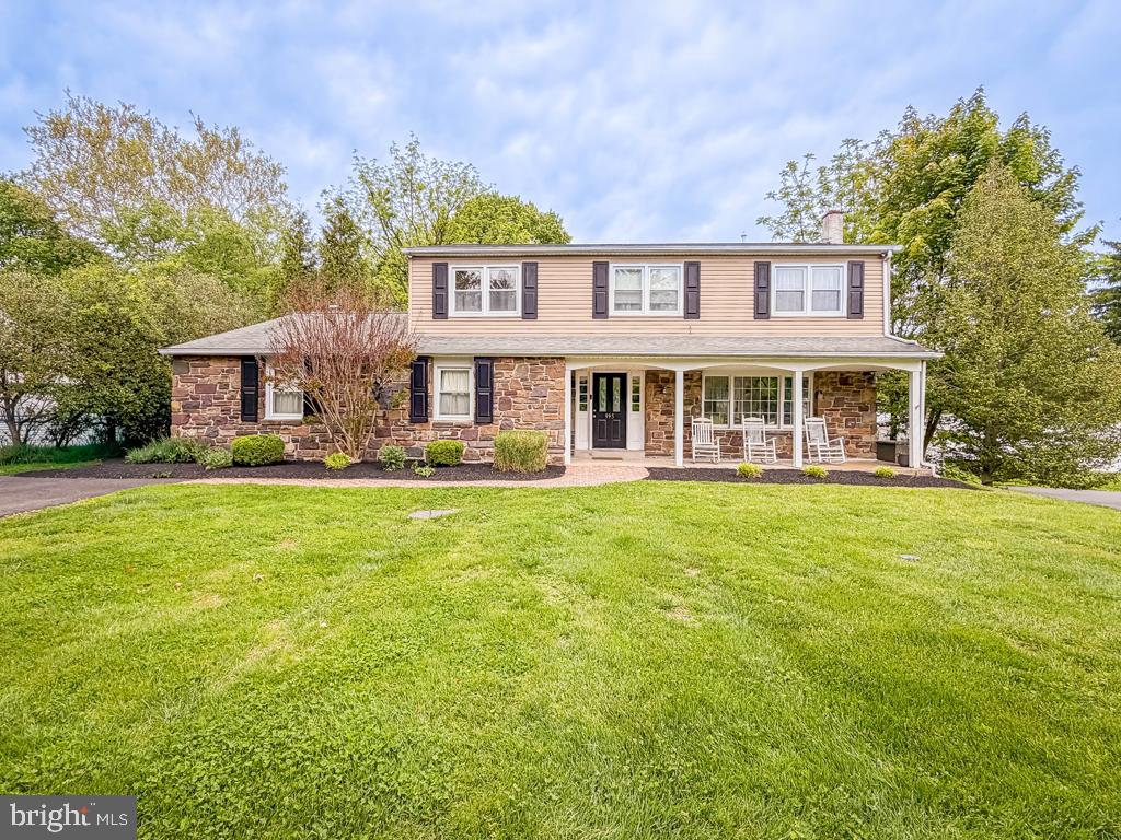 995 Newtown Richboro Rd, Newtown, PA 18940