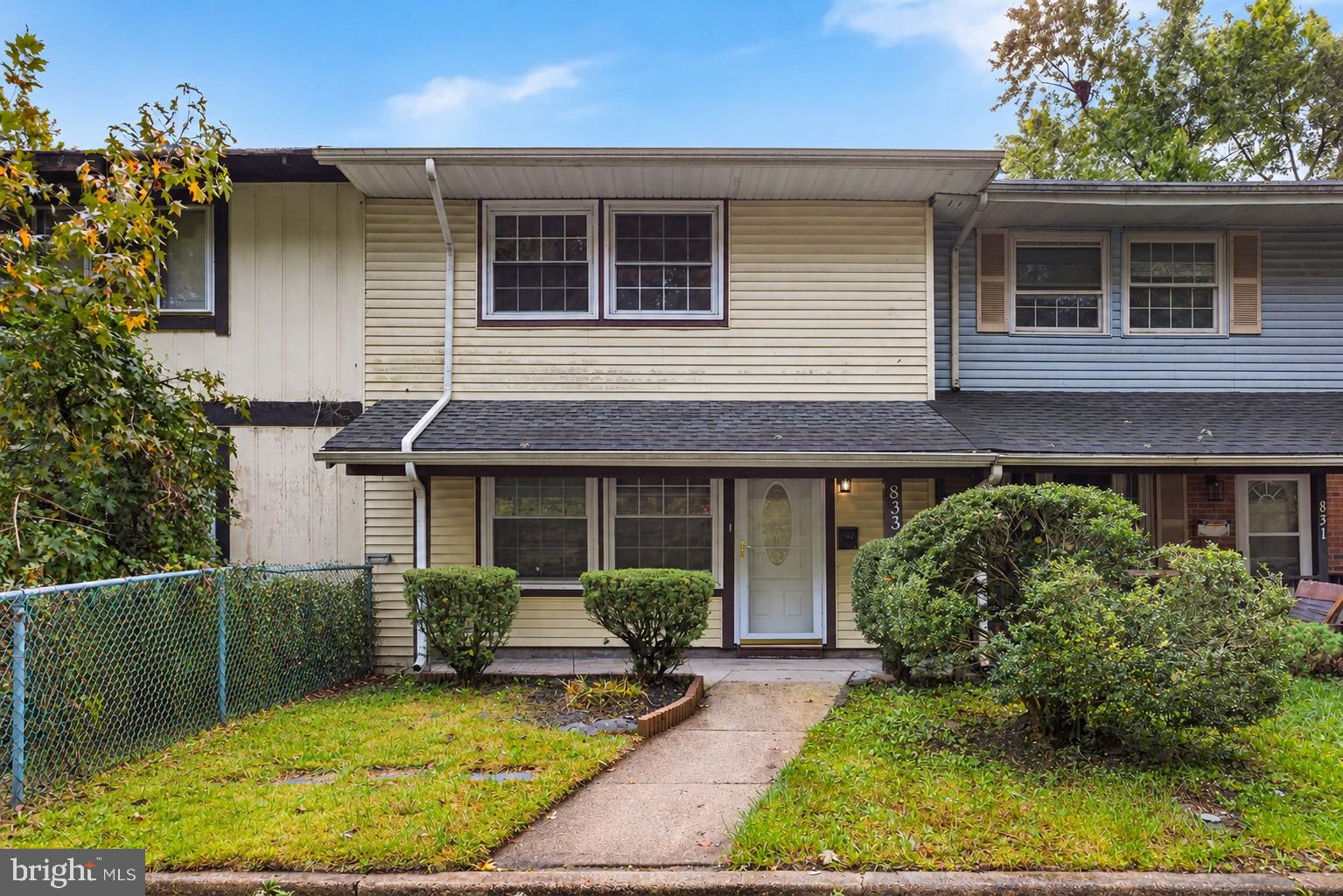 833 Elm Ave, Lindenwold, NJ 08021