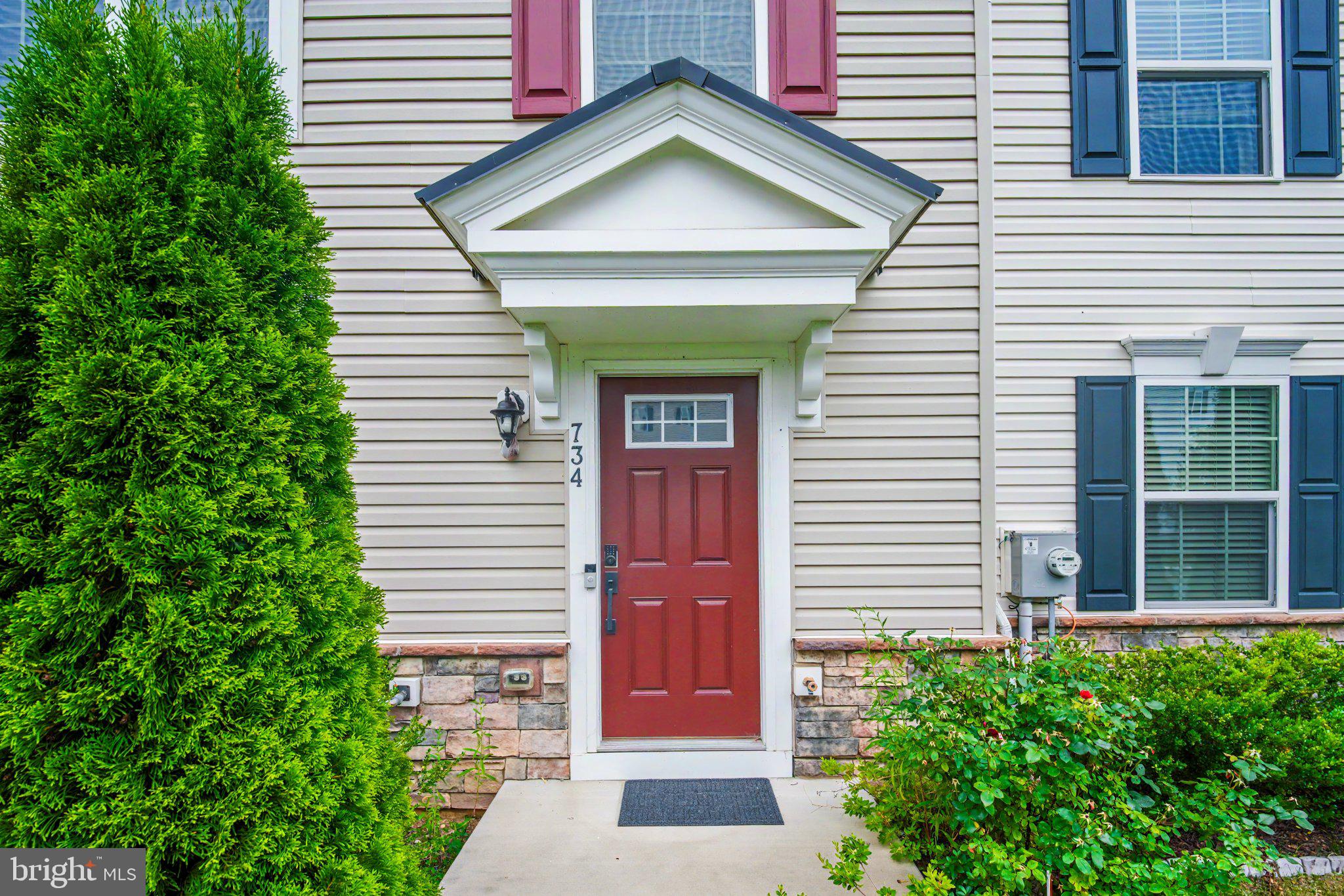 734 Rosemary Way, Newark, DE 19713