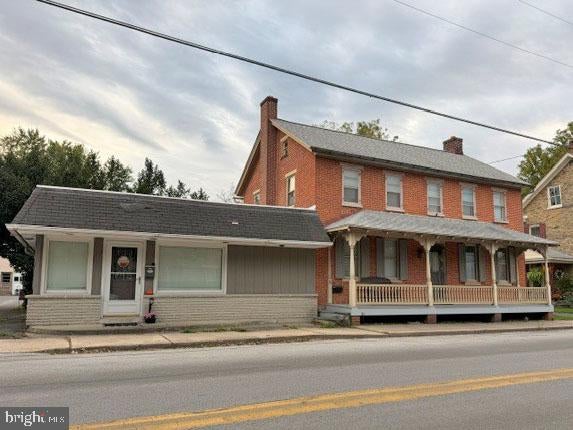 116 Main St, Strasburg, PA 17579