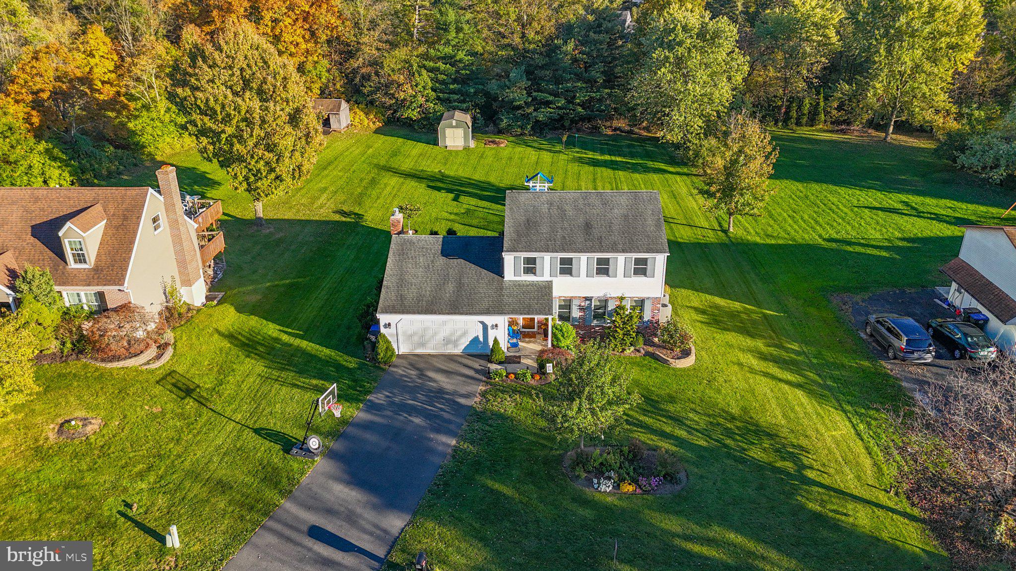 1447 Mensch Ln, Gilbertsville, PA 19525 photo
