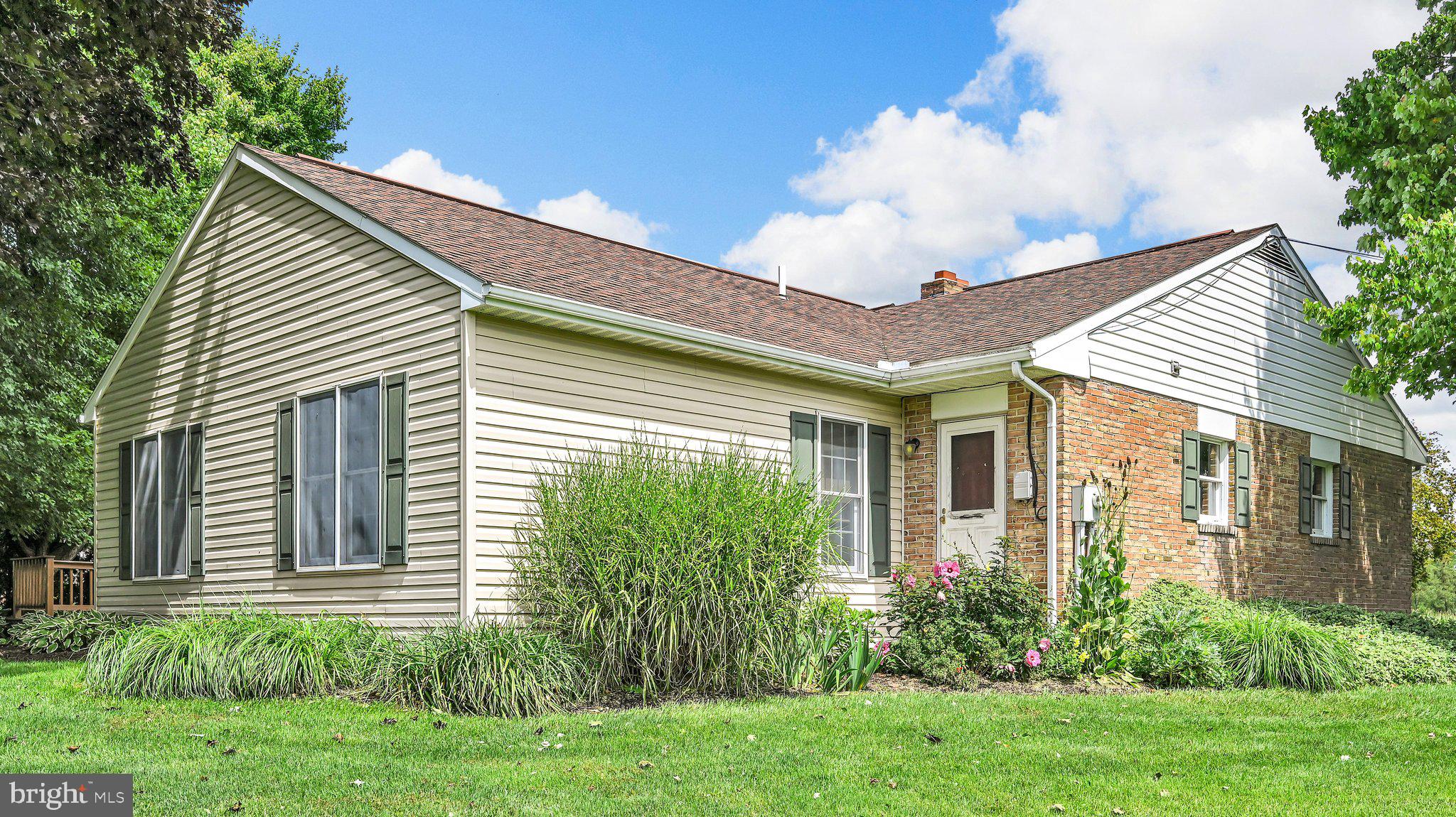 920 Rife Run Rd, Manheim, PA 17545