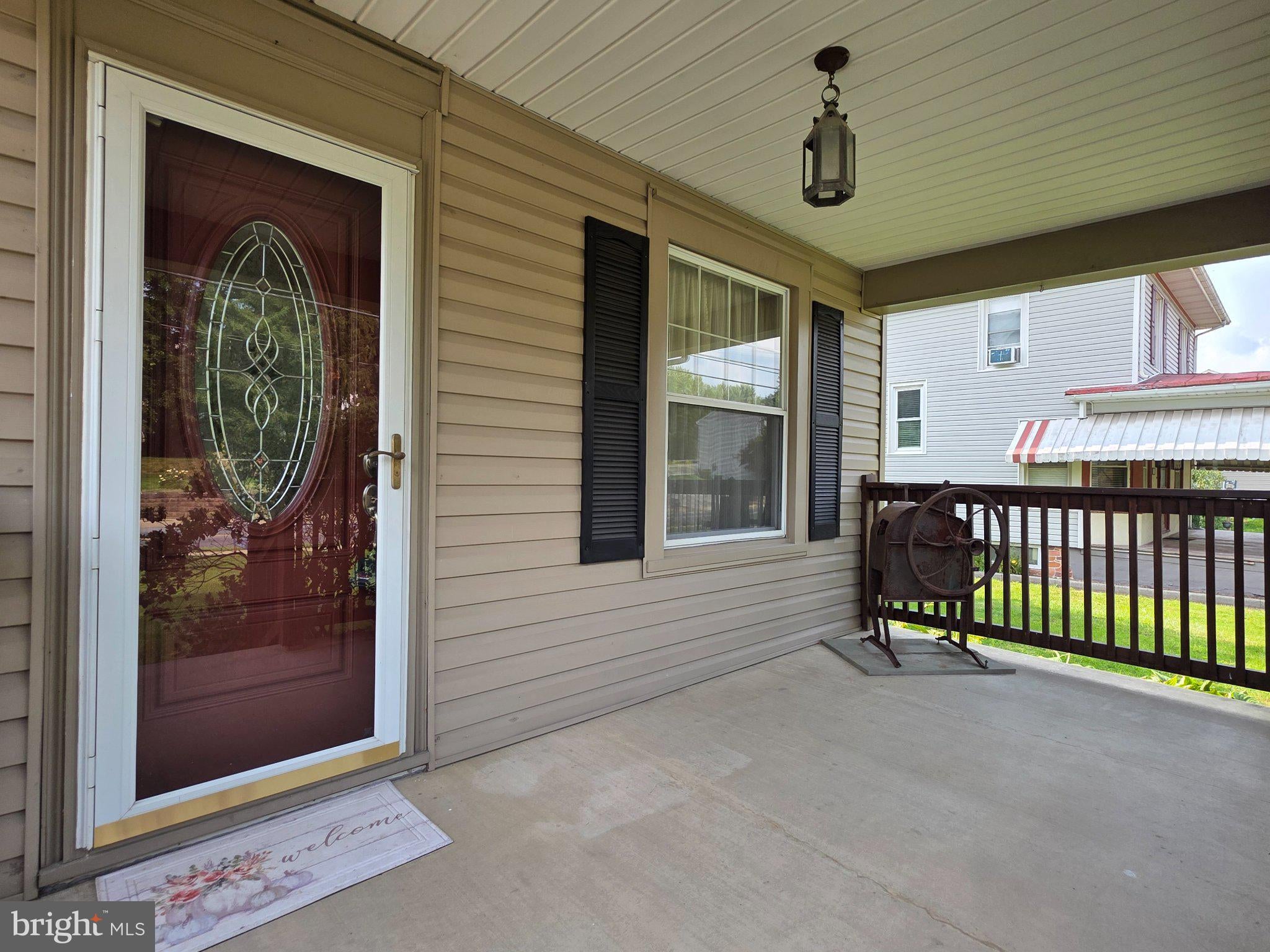 128 Monroe St, Denver, PA 17517 photo