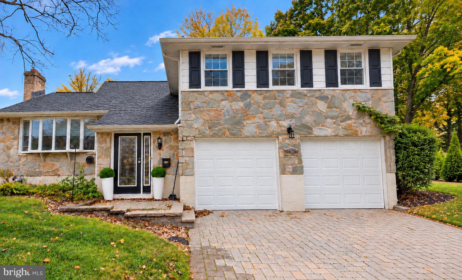 2030 Longcome Dr, Wilmington, DE 19810
