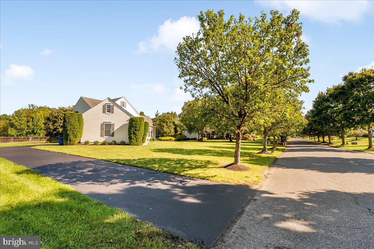 18 Sunflower Cir, Lumberton, NJ 08048 photo