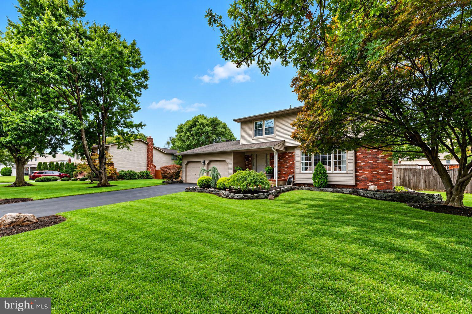 41 Wolfpack Rd, Hampton, NJ 08619 photo