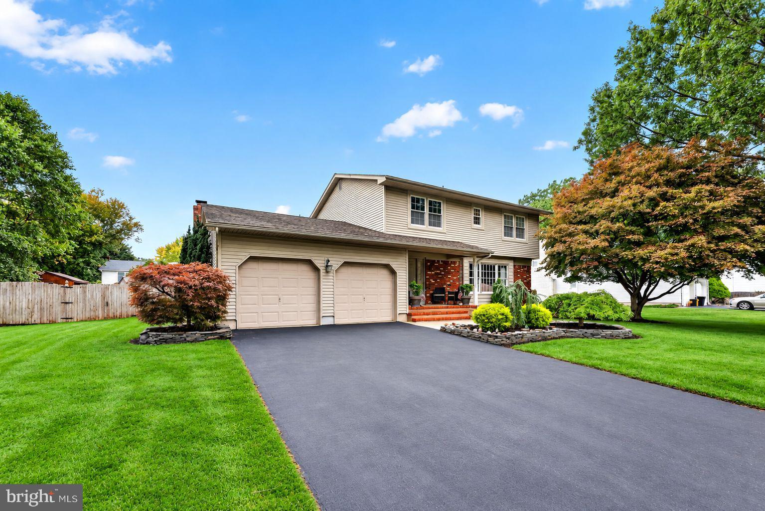 41 Wolfpack Rd, Hampton, NJ 08619 photo