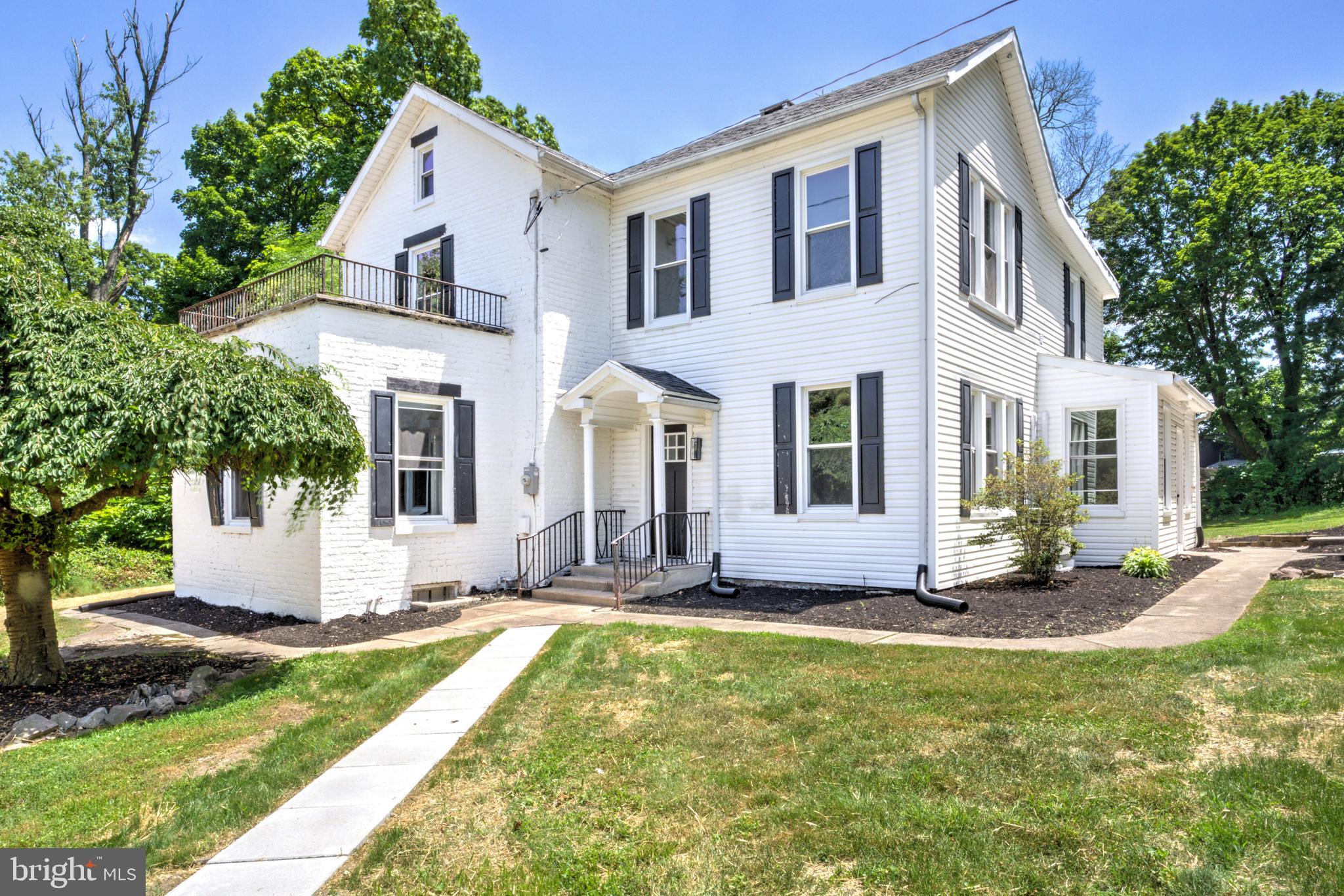 2 Landvale St, York Haven, PA 17370