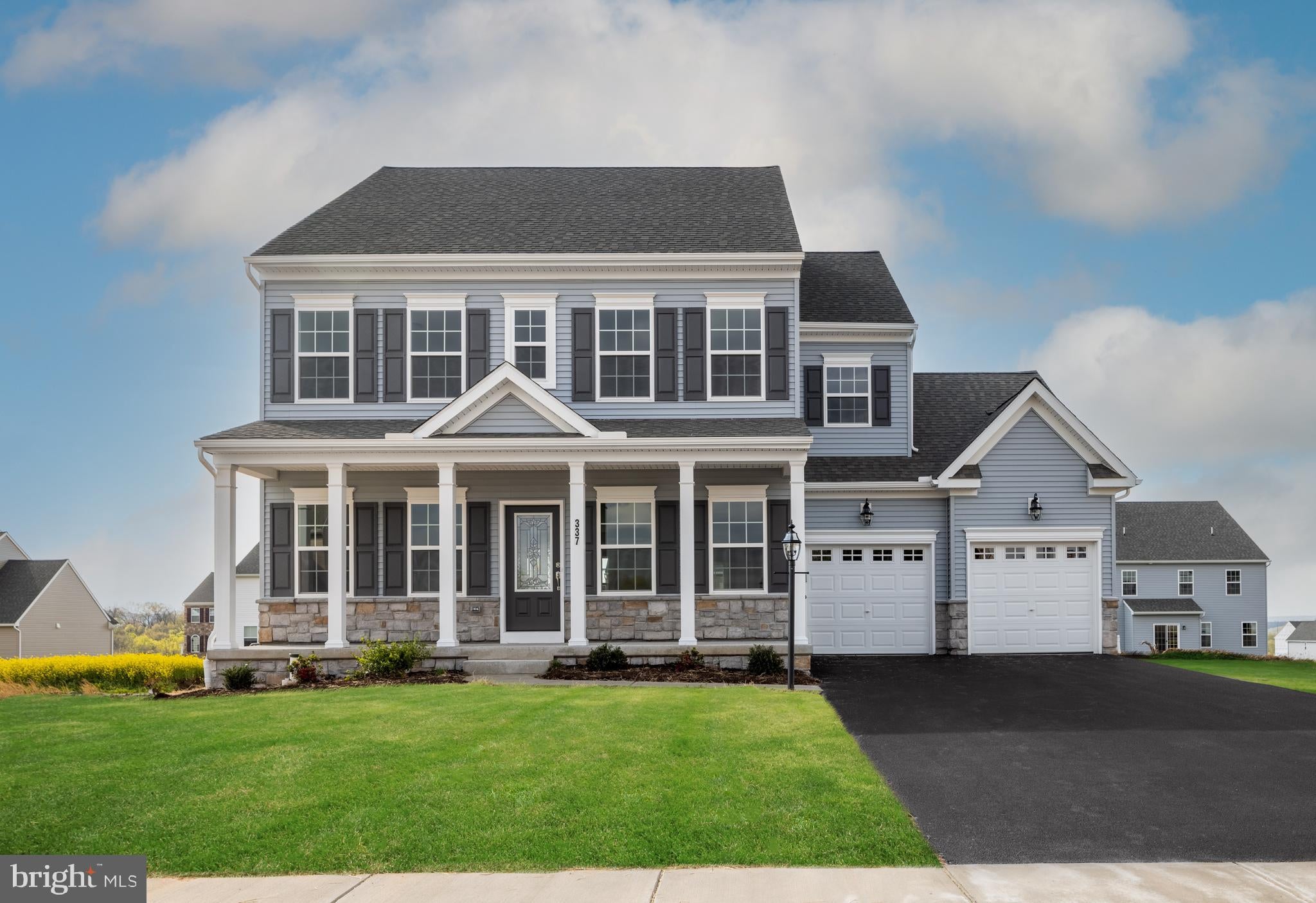 122 Silver Cir, Mechanicsburg, PA 17050