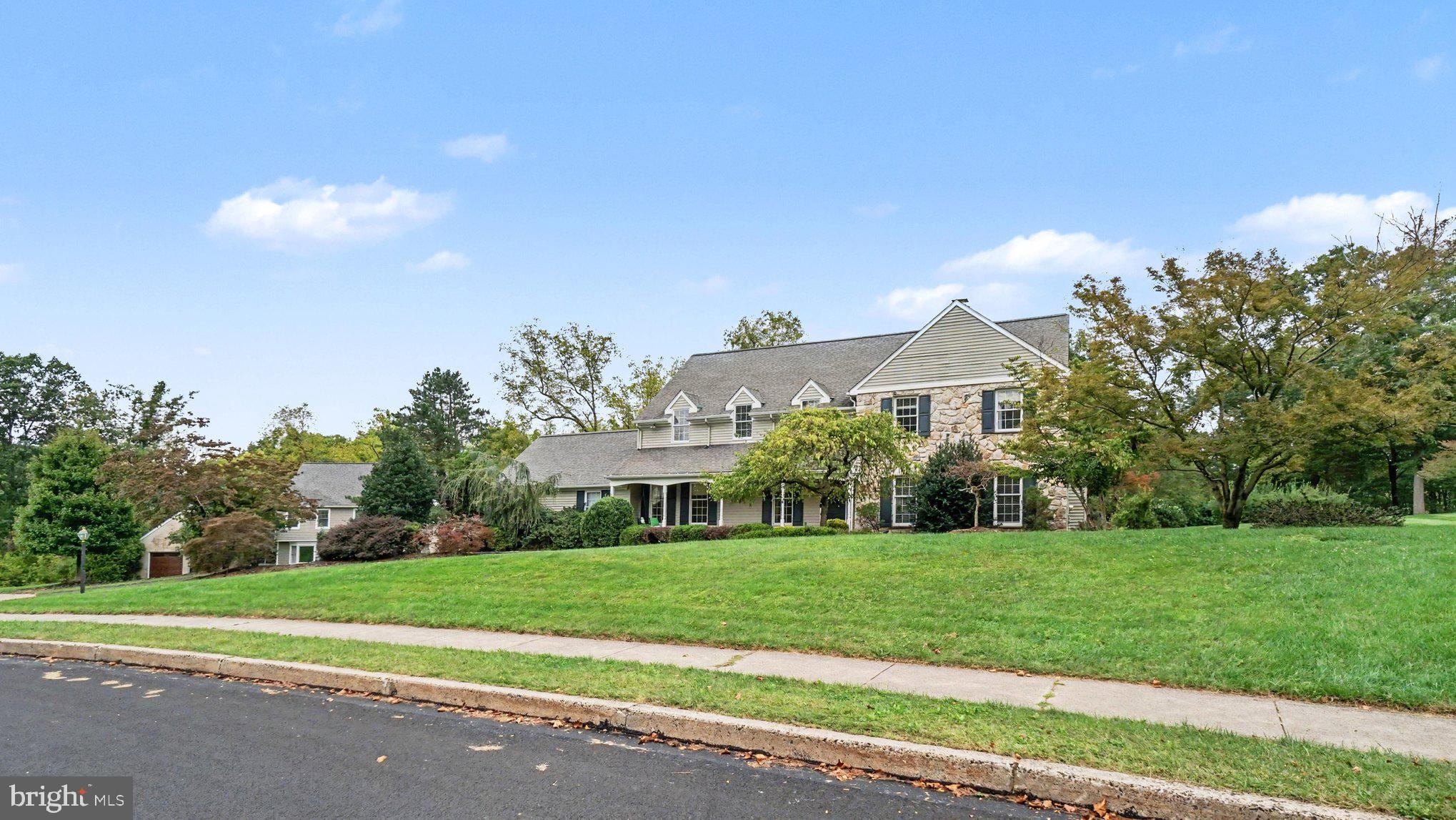 1674 Jacks Cir, Lansdale, PA 19446