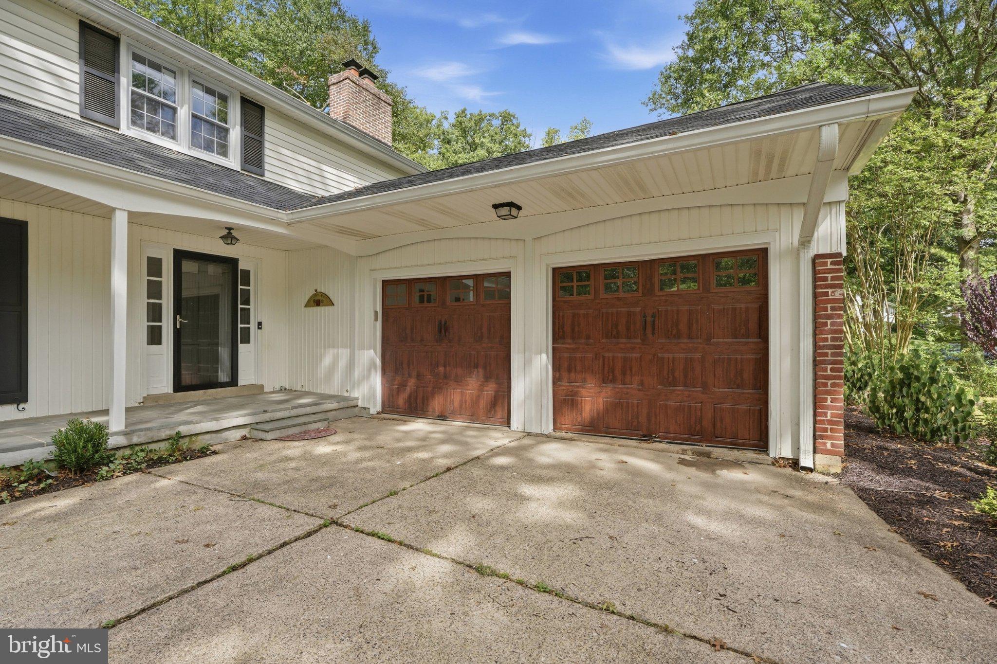 2003 Dogwood Ln, Wilmington, DE 19810 photo