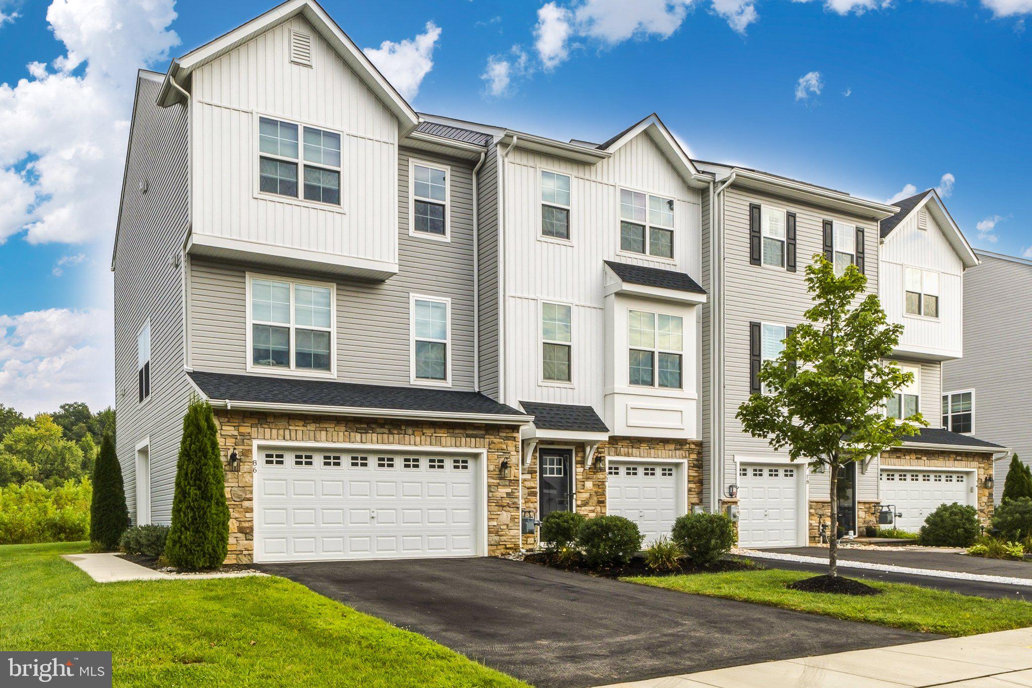 86 Aviary Rd, West Deptford, NJ 08086