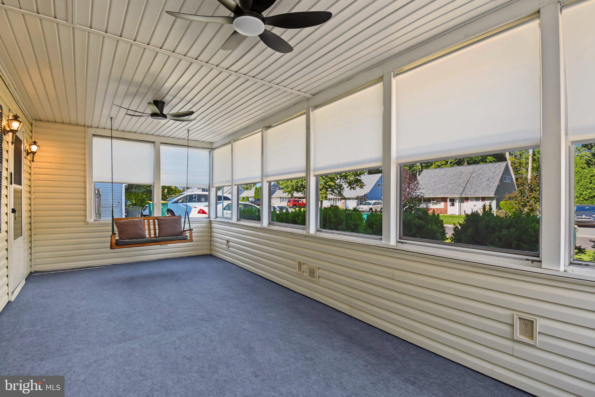 138 Village Ln, Levittown, PA 19054 photo