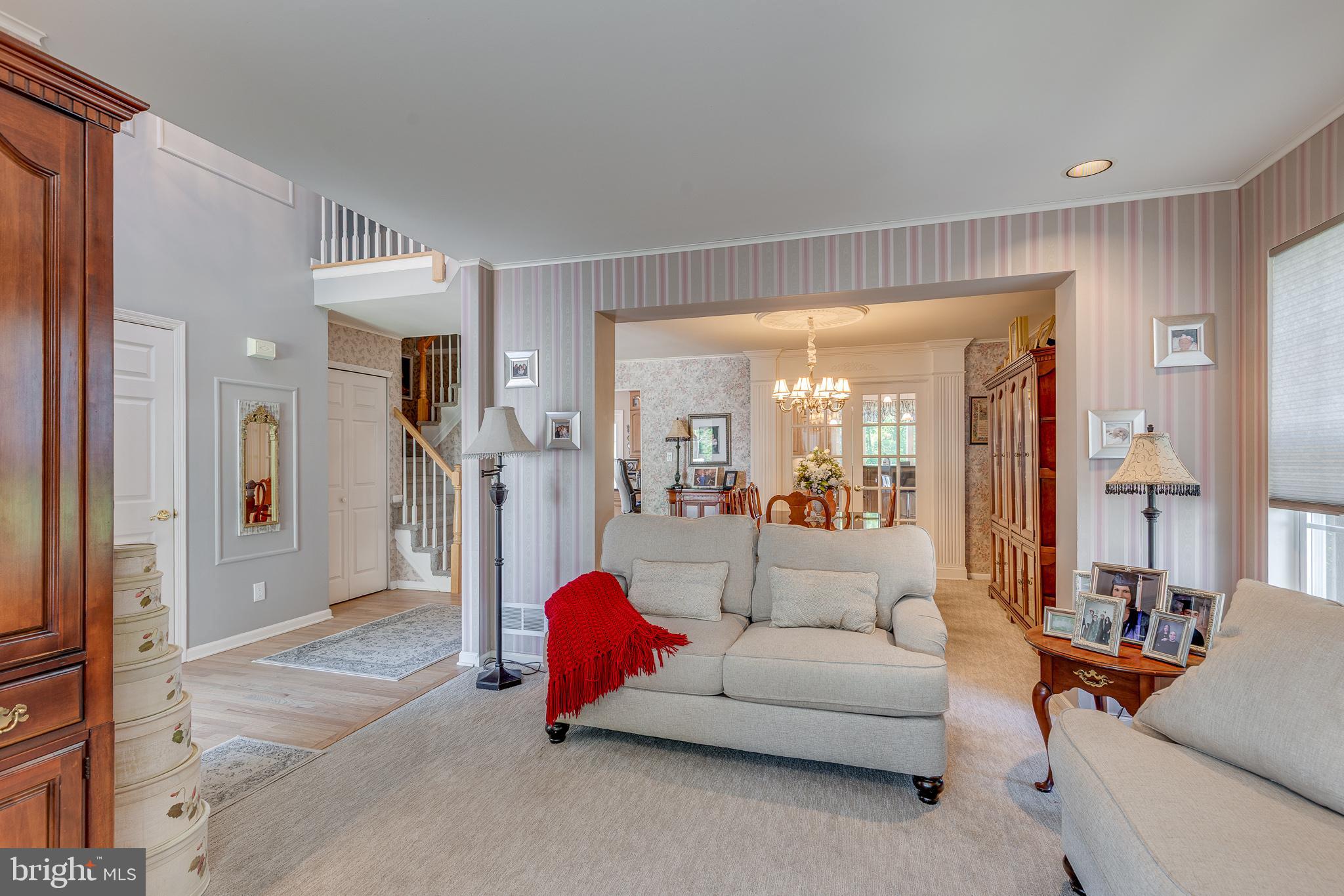3 Kenneth Ct, Hampton, NJ 08620 photo