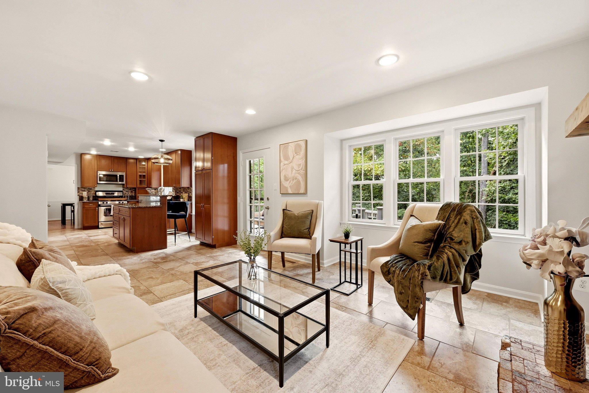 3302 Gentle Ct, Alexandria, VA 22310