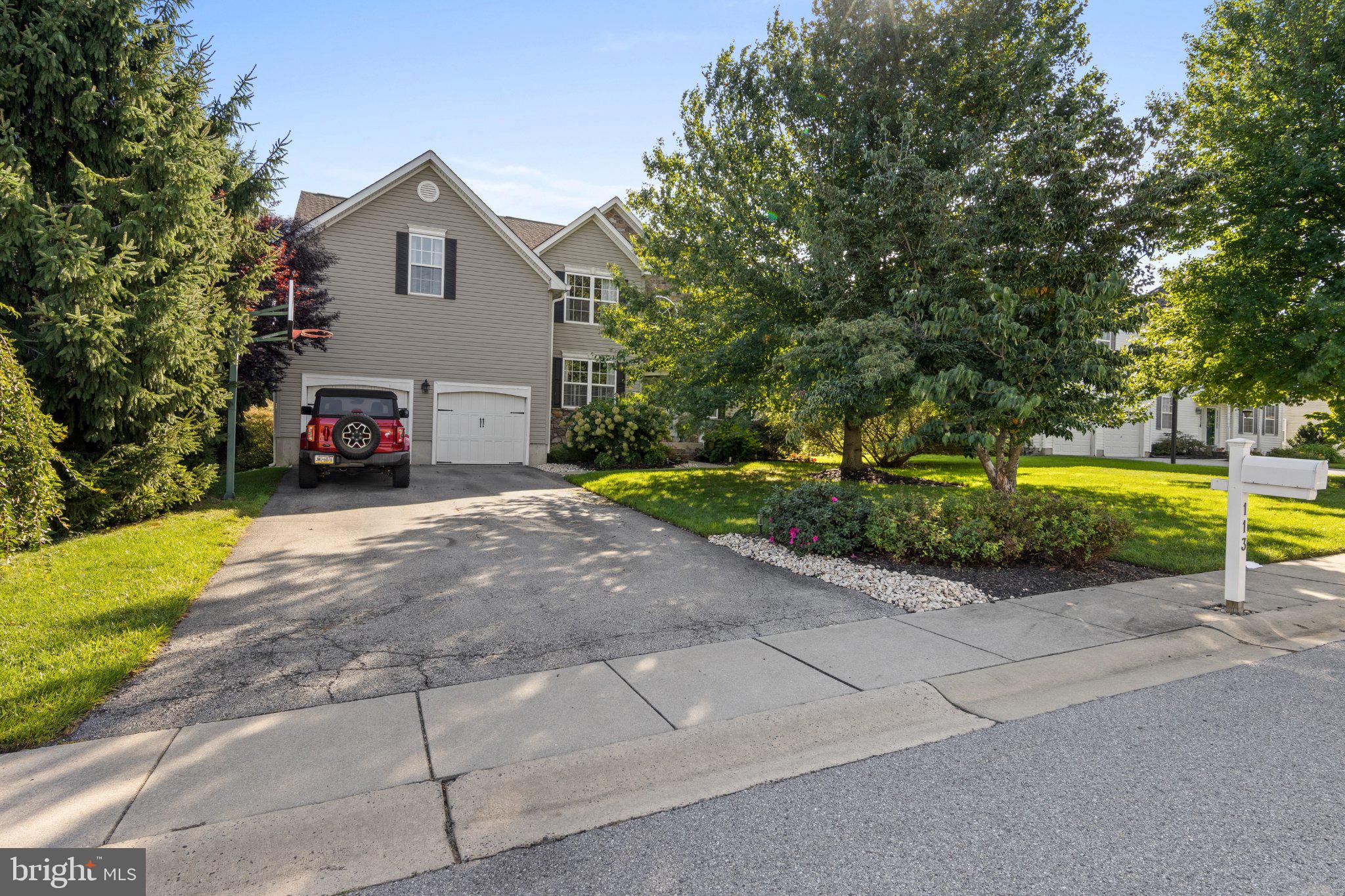 113 Schoolview Ln, Oxford, PA 19363
