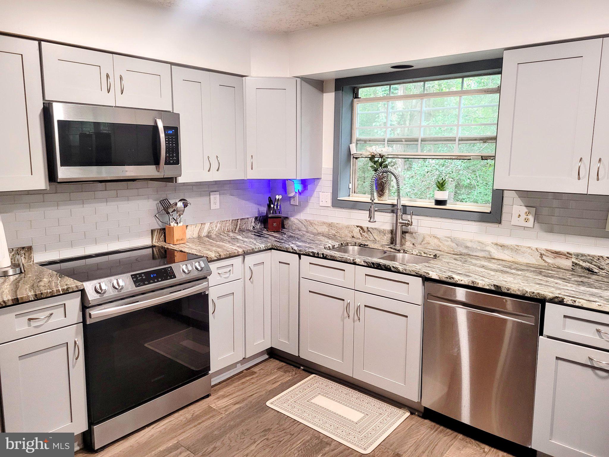 3869 Pine Cone Cir, Waldorf, MD 20602 photo